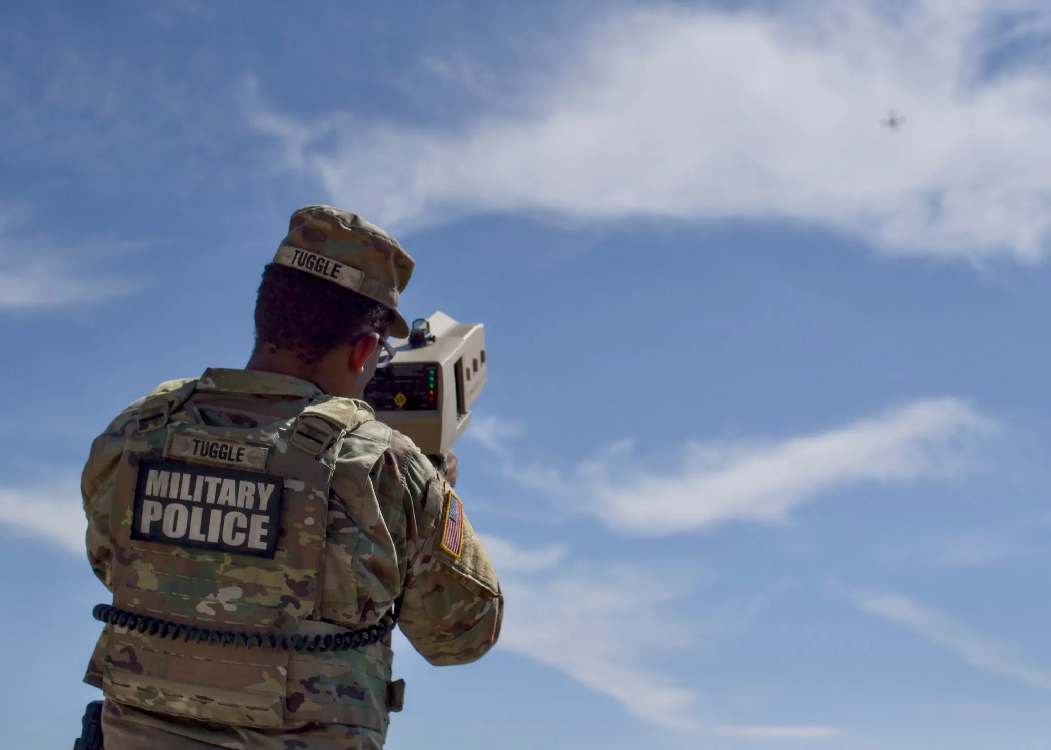 米軍はさまざまな部隊で無人機の操作を拡大中。フォート・ブリス基地での無人機飛行訓練。（US Army Fort BlissのFacebookより）