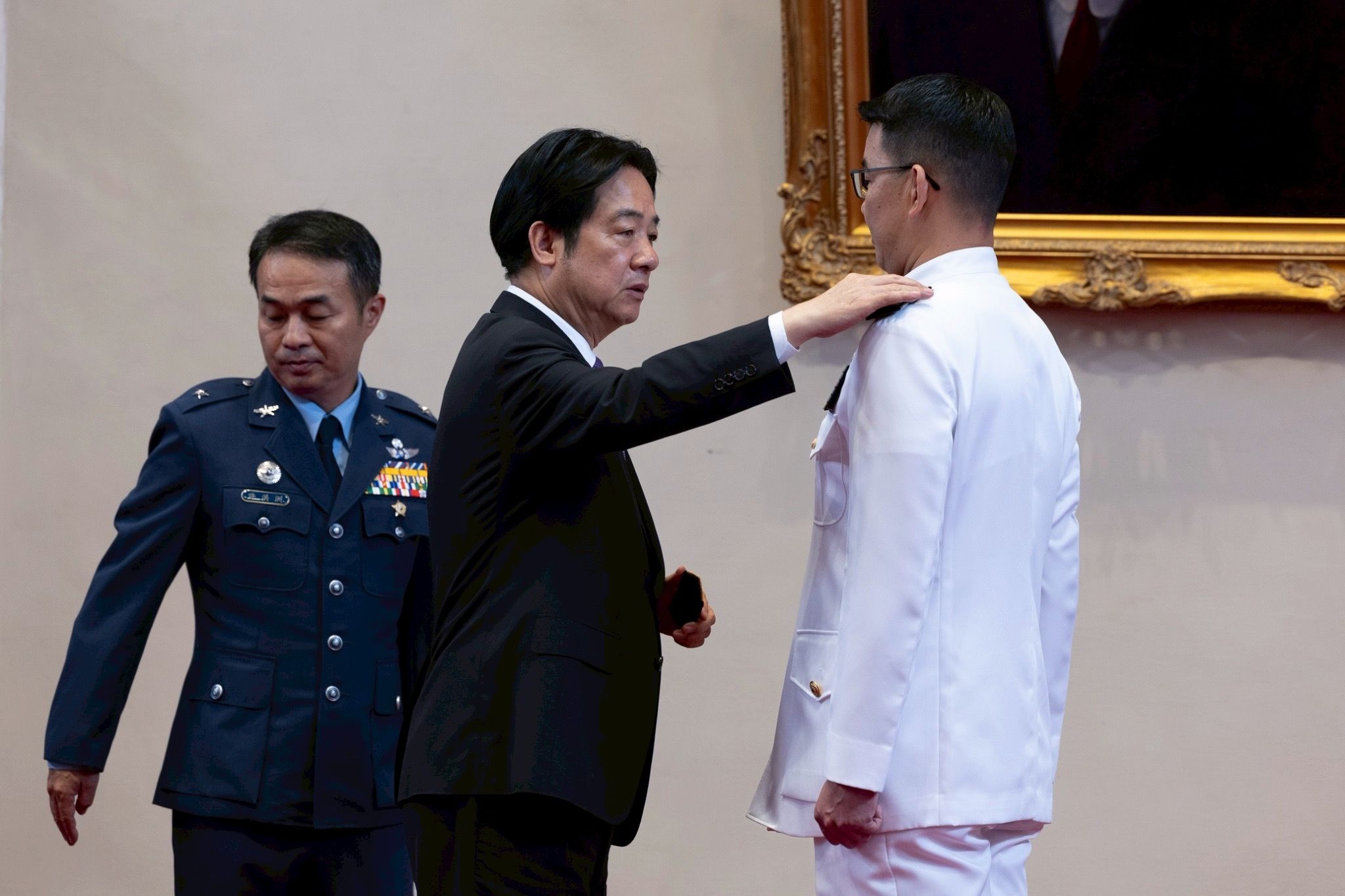 總統賴清德今（24）日主持10月份將官晉任授階典禮。（總統府提供）