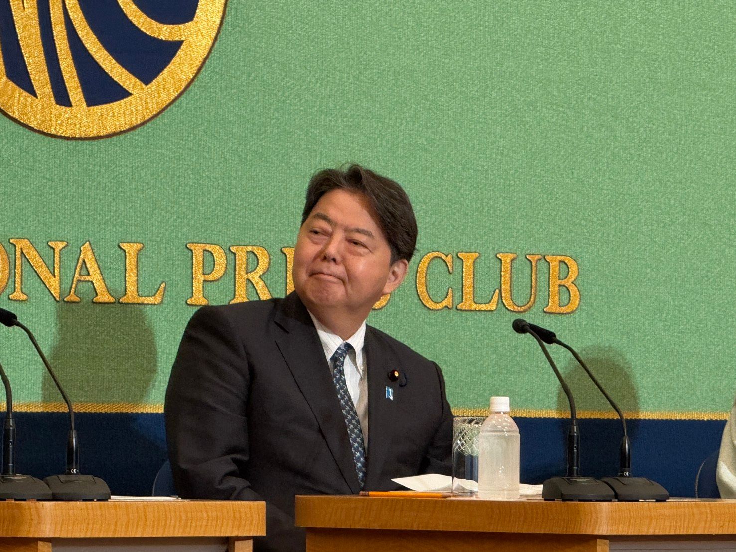 20250924-日本記者俱樂部舉辦自民黨總裁選舉候選人政見討論會。林芳正。（黃信維攝）
