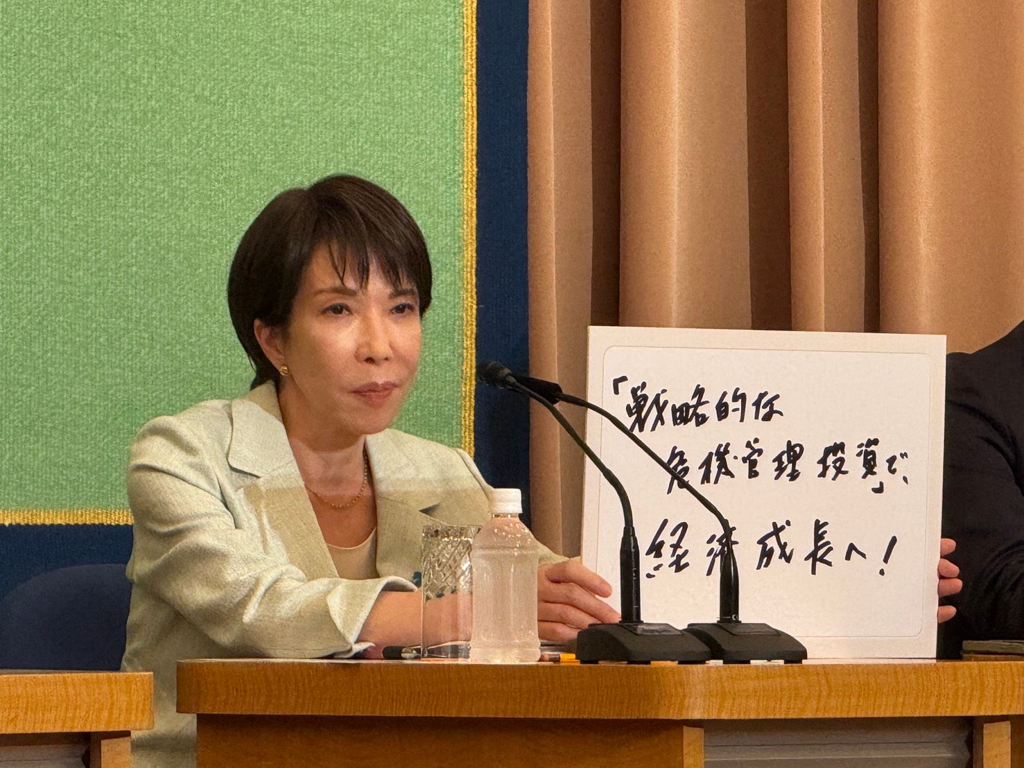 20250924-日本記者俱樂部舉辦自民黨總裁選舉候選人政見討論會。高市早苗。（黃信維攝）