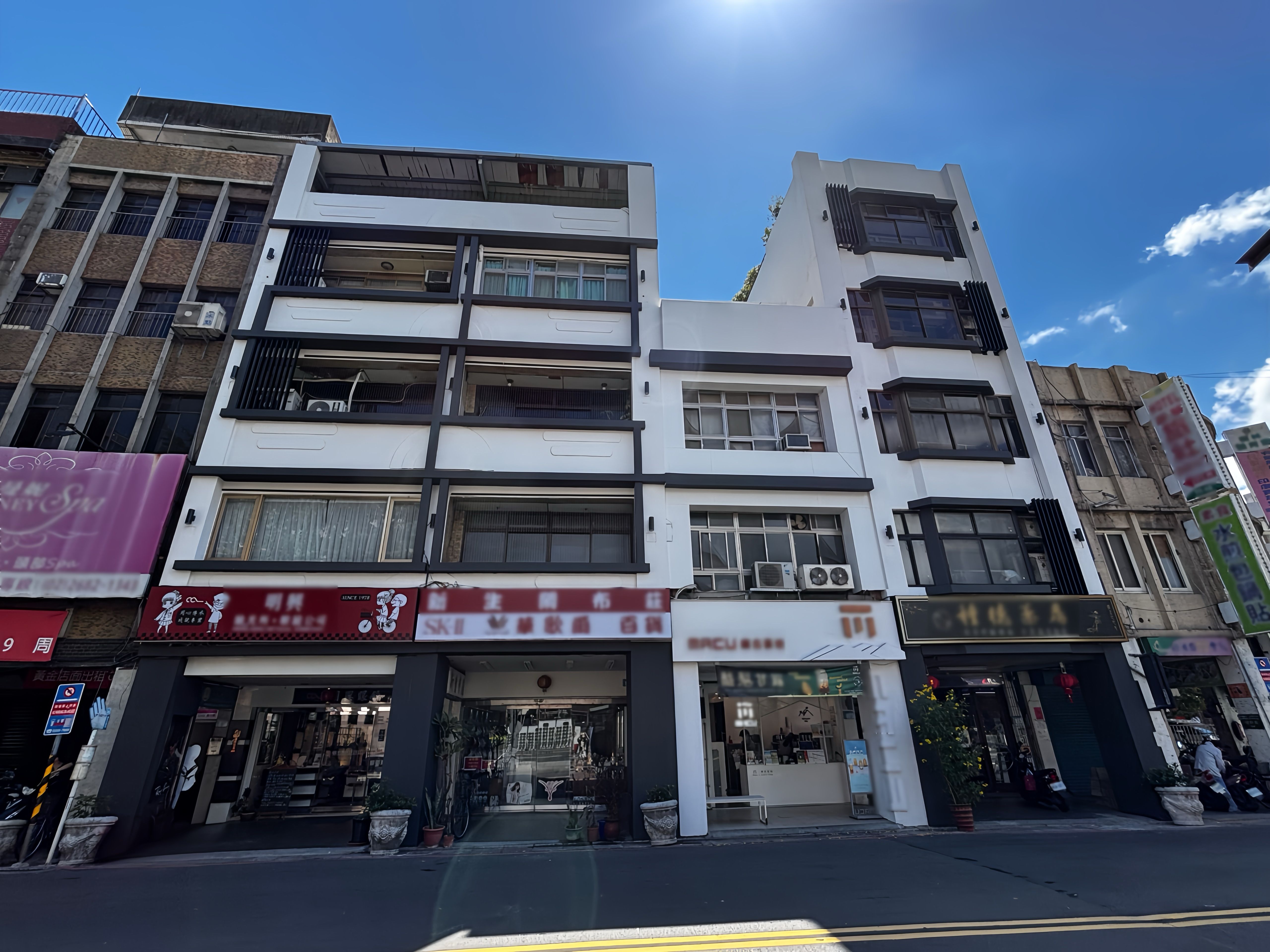 新北市樹林區鎮前街立面修繕案更新後照片(圖/新北市政府都市更新處)