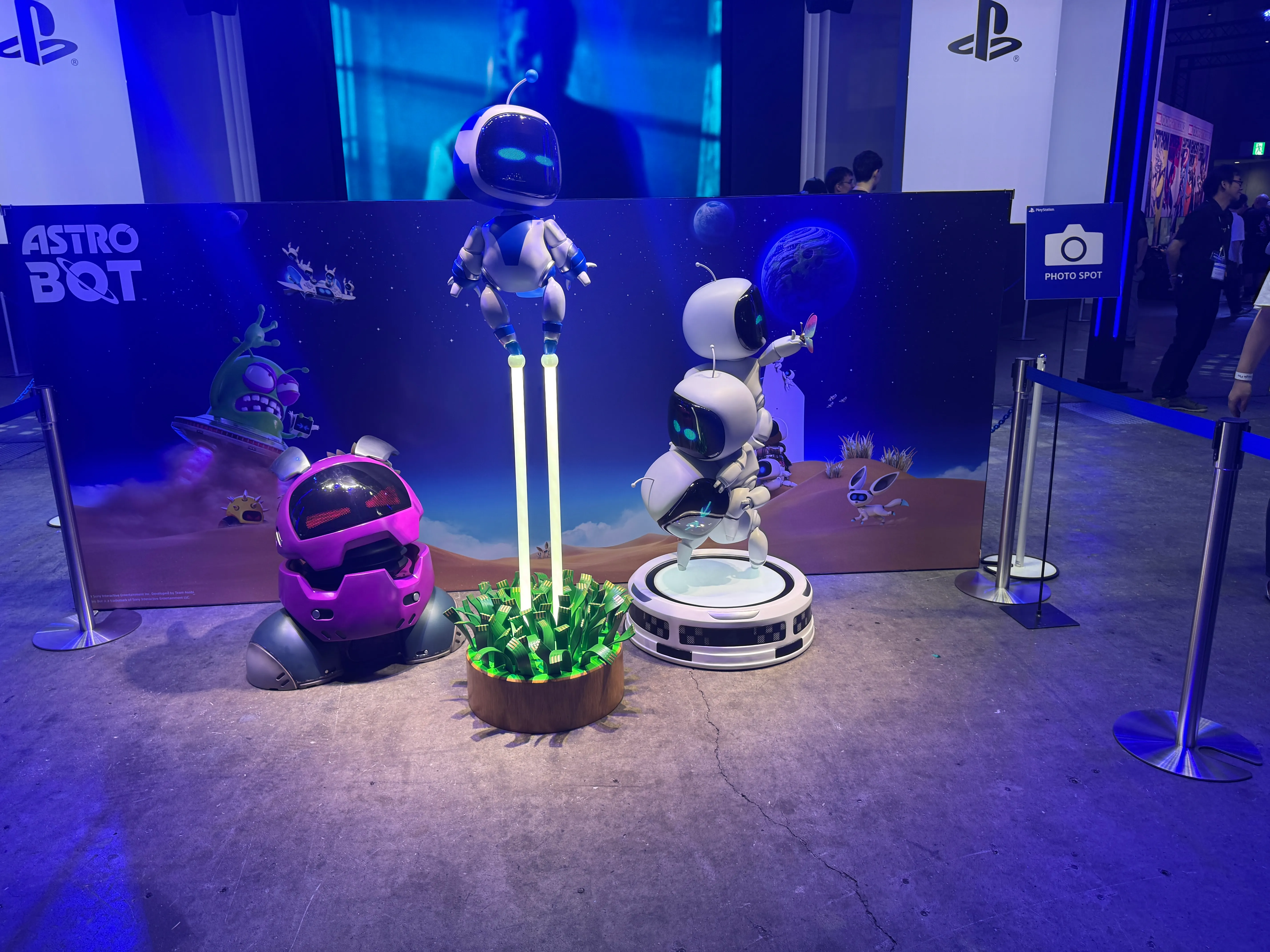 ソニー・インタラクティブエンタテインメントは「東京ゲームショウ2025」でPS5新作14タイトルの試遊や豪華ステージを展開し、会場は初日から熱気に包まれている。黃信維