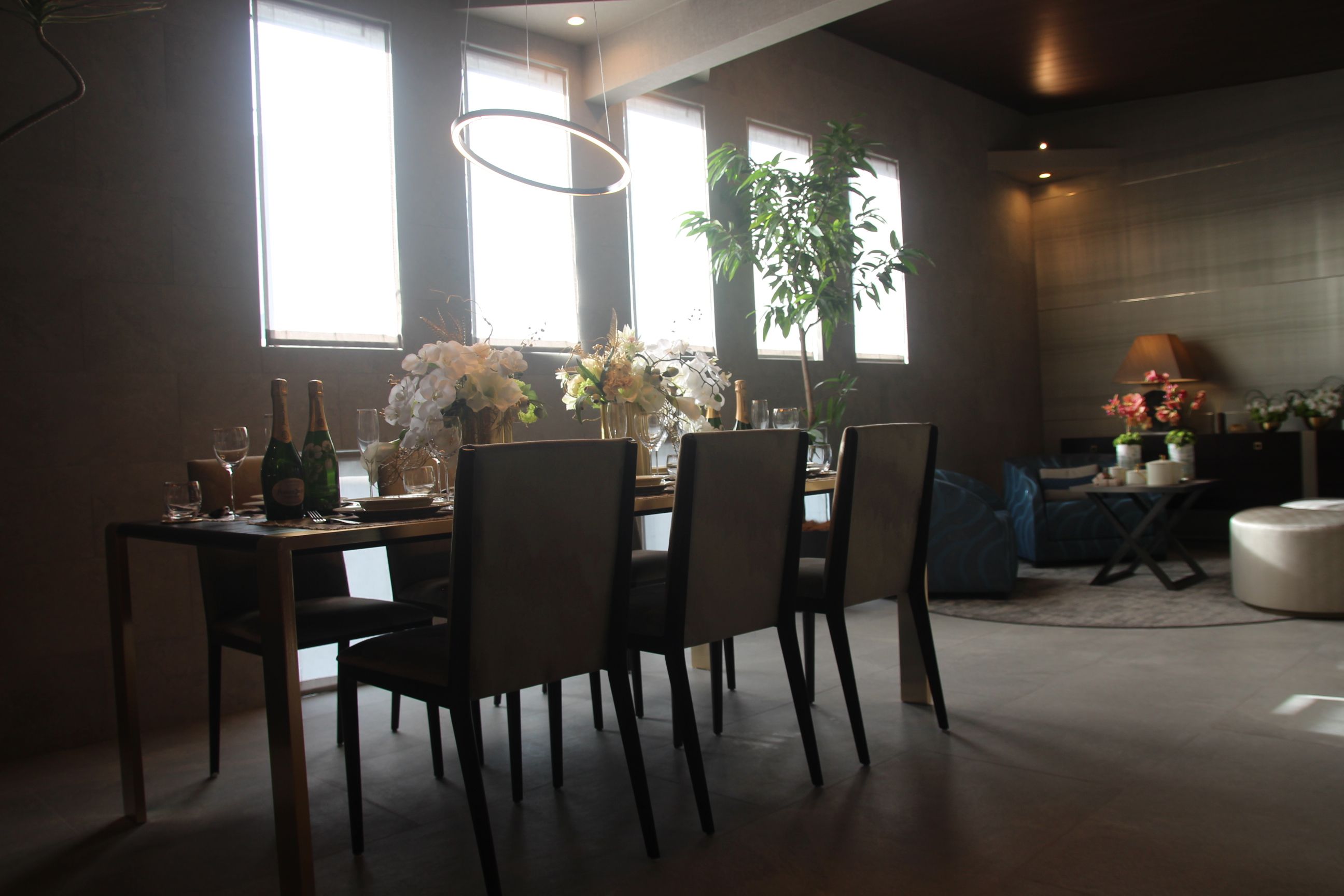 諸戸の家株式会社は9月29日、東京都目黒区平町で首都圏初となる「Furnished by ARMANI / CASA」の超高級邸宅（販売価格は8億円前半）を発売した。（写真／黃信維撮影）