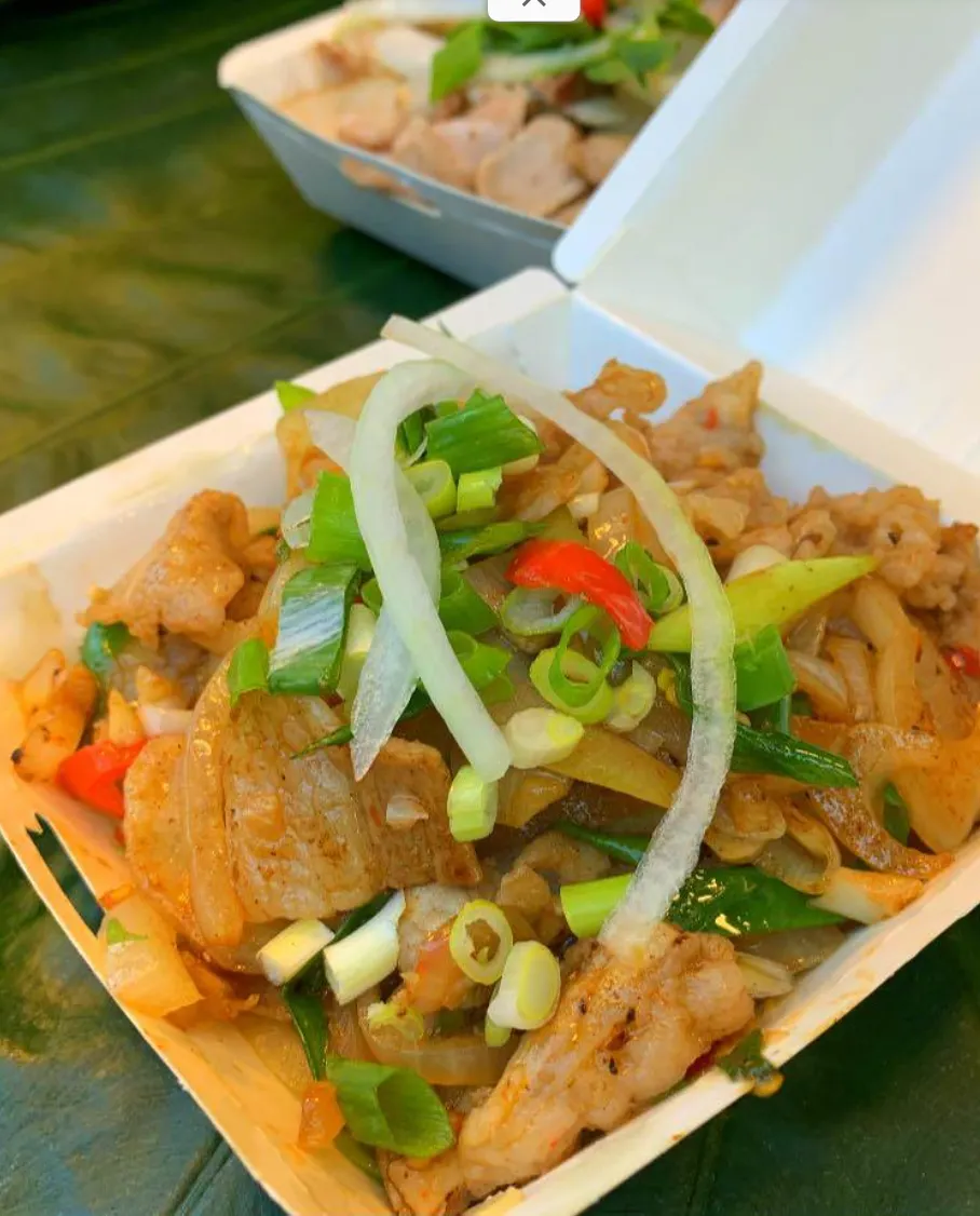 日月潭銅板美食推薦：劉山哥現炒山豬肉。（圖／取自劉山哥石板烤肉臉書粉絲專頁）