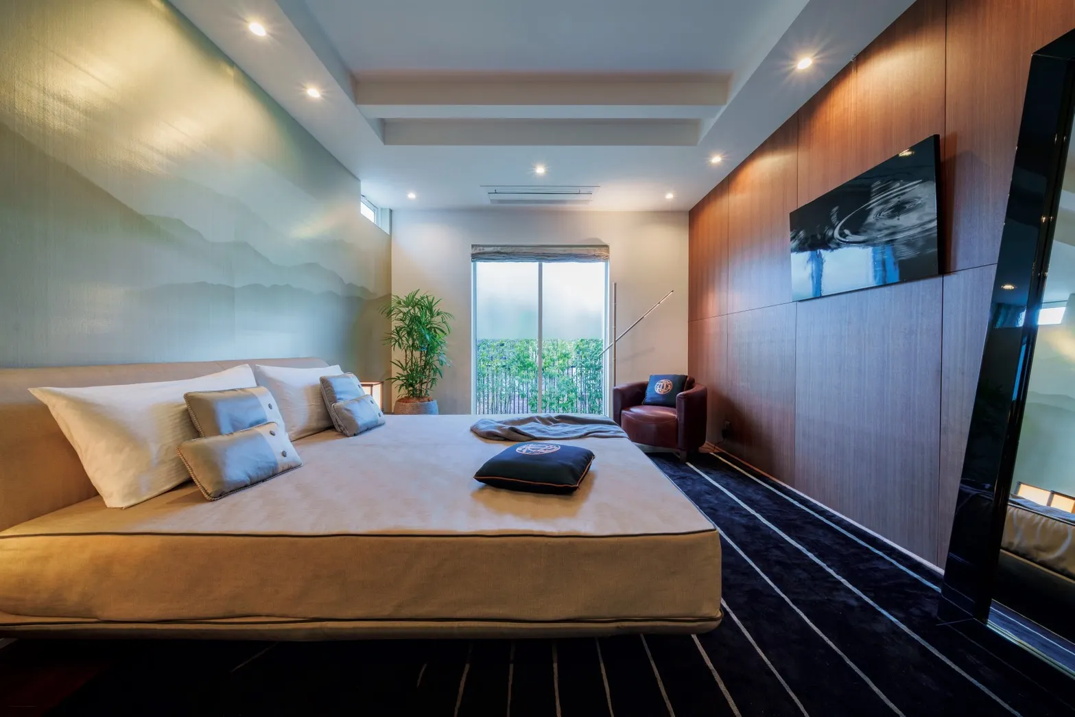 諸戸の家株式会社は9月29日、東京都目黒区平町で首都圏初となる「Furnished by ARMANI / CASA」の超高級邸宅（販売価格は8億円台前半）を発売した。（写真／黄信維撮影）