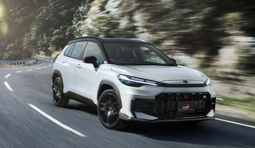 台版Corolla Cross GR Sport針對車頭進行修改,呈現與歐日規不同的視覺新鮮感,圖為歐日規Corolla Cross。