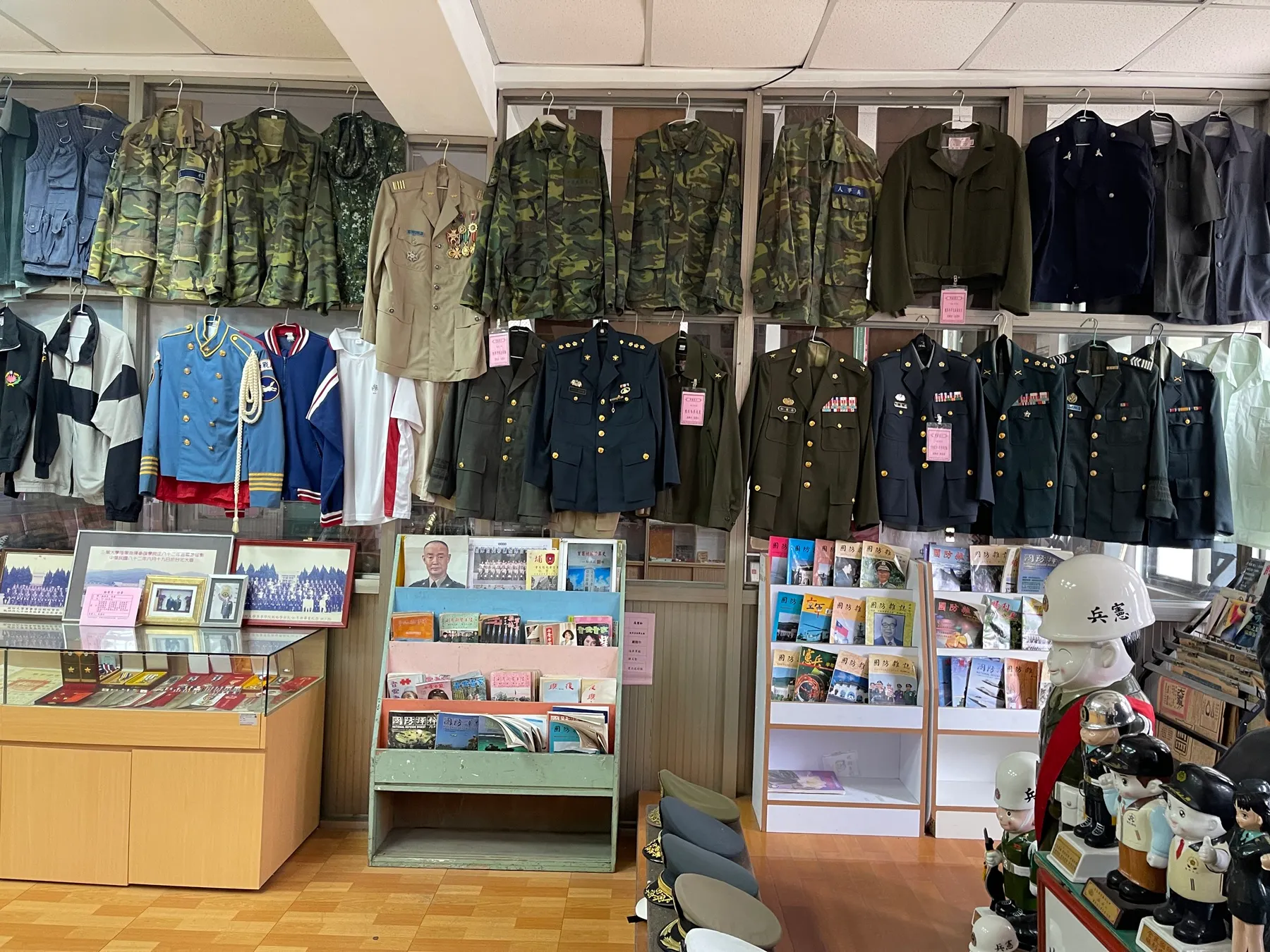 五股眷村文史館展示許多珍貴的歷史文物、老照片以及復原的生活場景。（圖/新北市政府文化局）