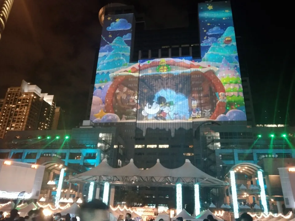 據了解，今年可能將以「馬戲團」為概念，但實際IP與場景設計仍未公開。（圖／取自新北耶誕城臉書）