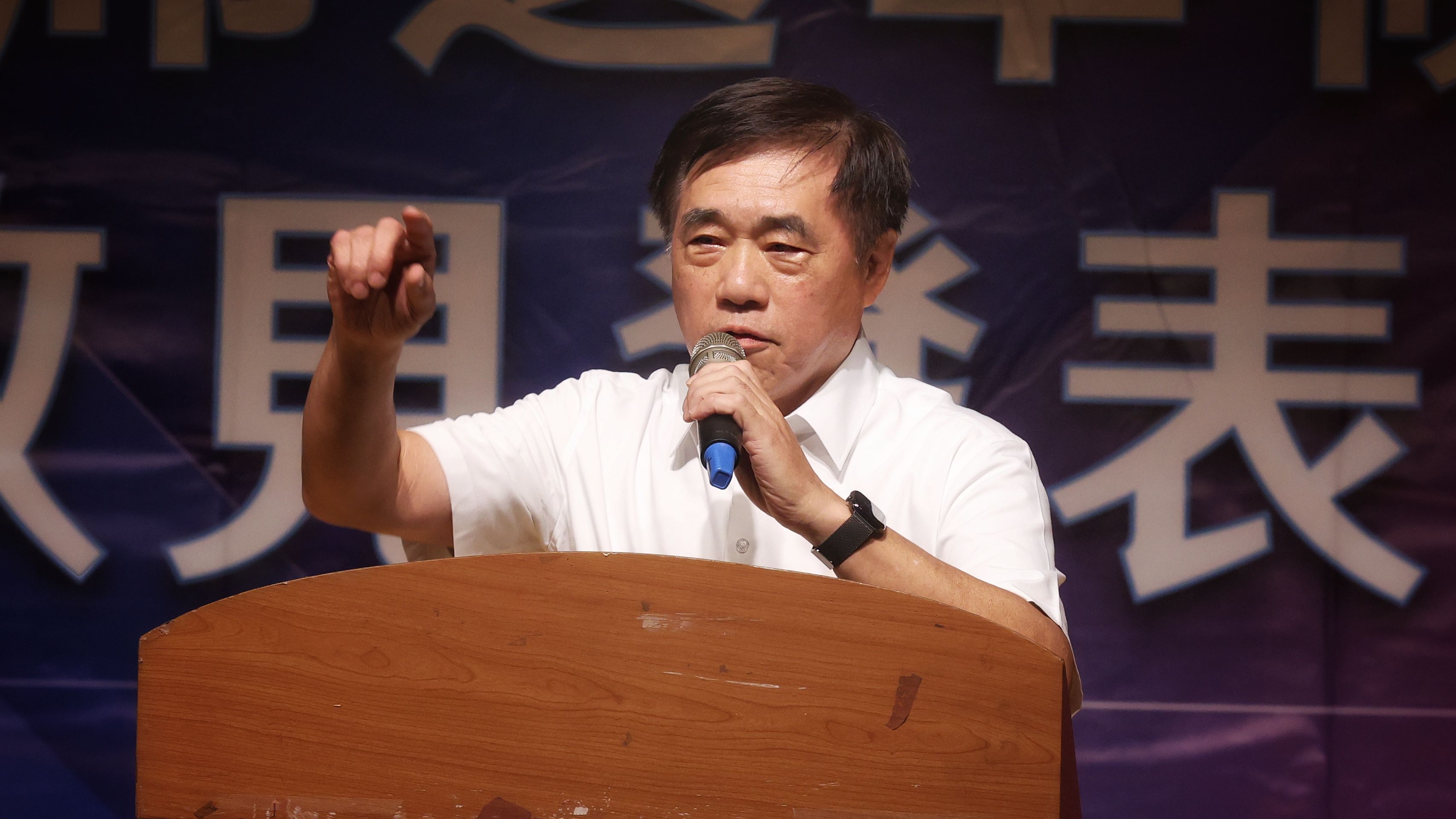 20251012-國民黨主席候選人郝龍斌12日出席國民黨主席選舉政見發表會。（柯承惠攝）