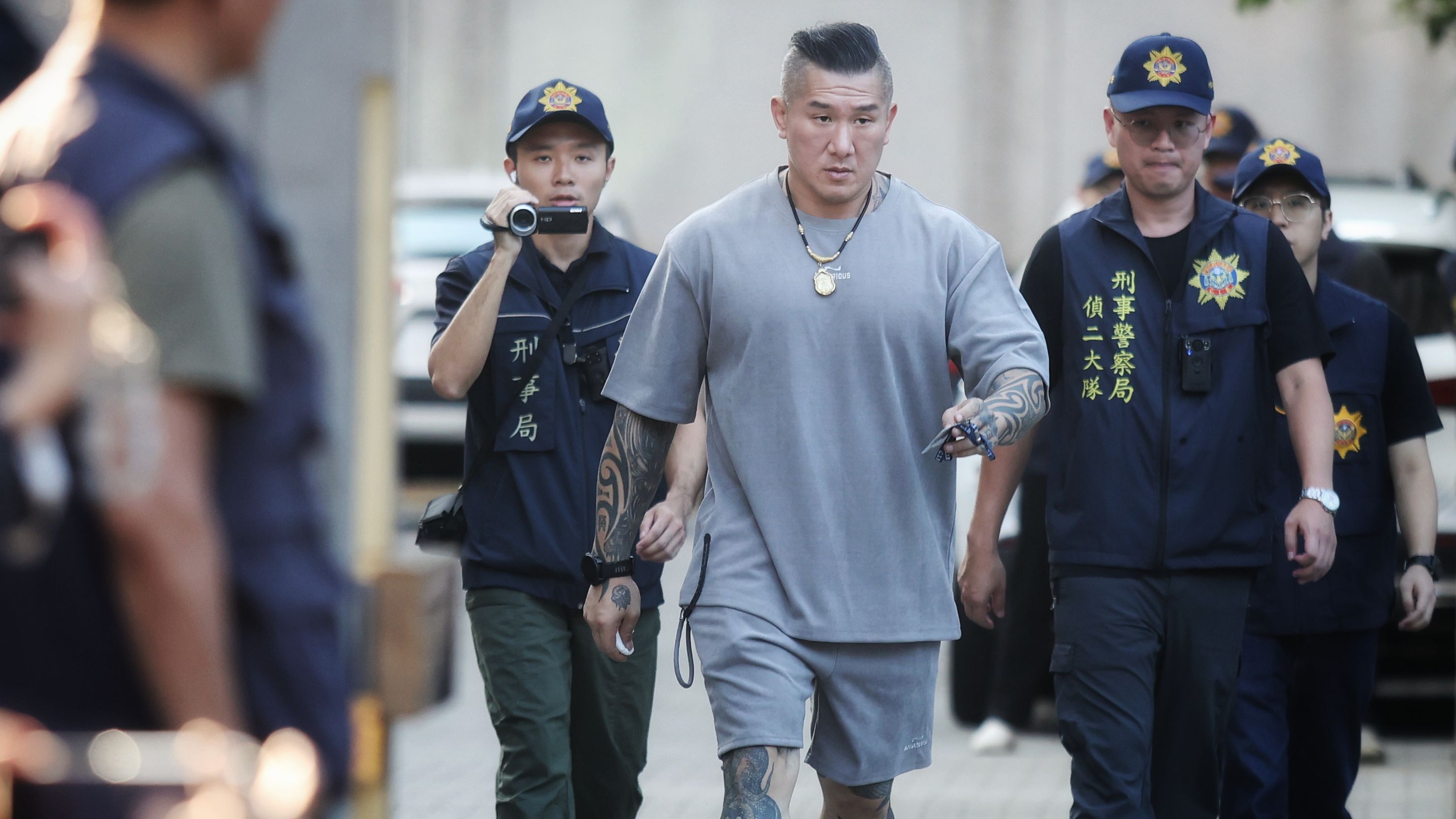 20251015-館長陳之漢15日至刑事局應訊，訊後至新北地檢署接受複訊。（柯承惠攝）