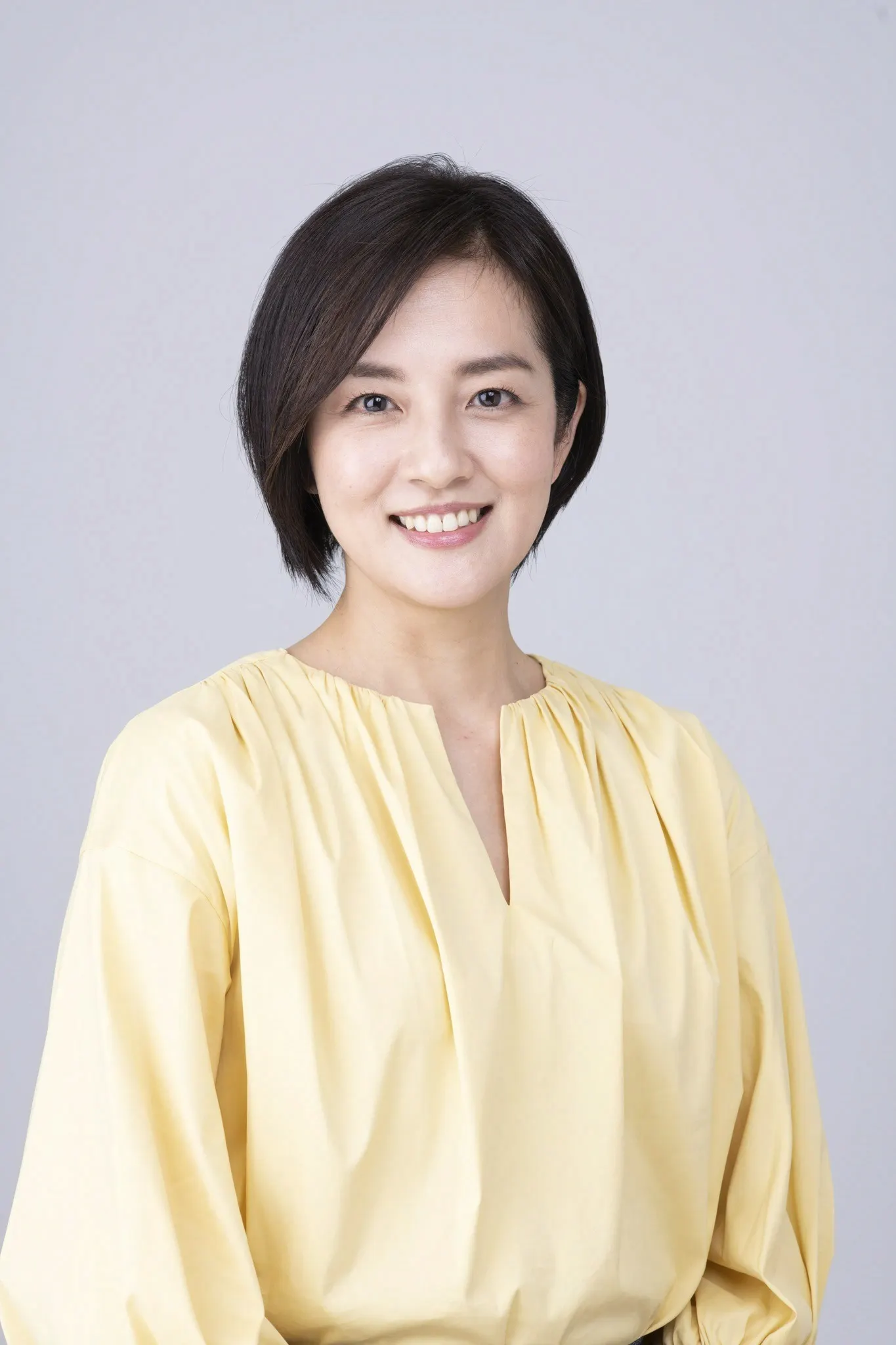 第76回NHK紅白歌合戦の司会は綾瀬はるか、有吉弘行、今田美桜、鈴木奈穂子アナの4人に決定。テーマは「つなぐ、つながる、大みそか。」で、放送100年の節目を飾る特別な紅白となる。（写真/NHK提供）