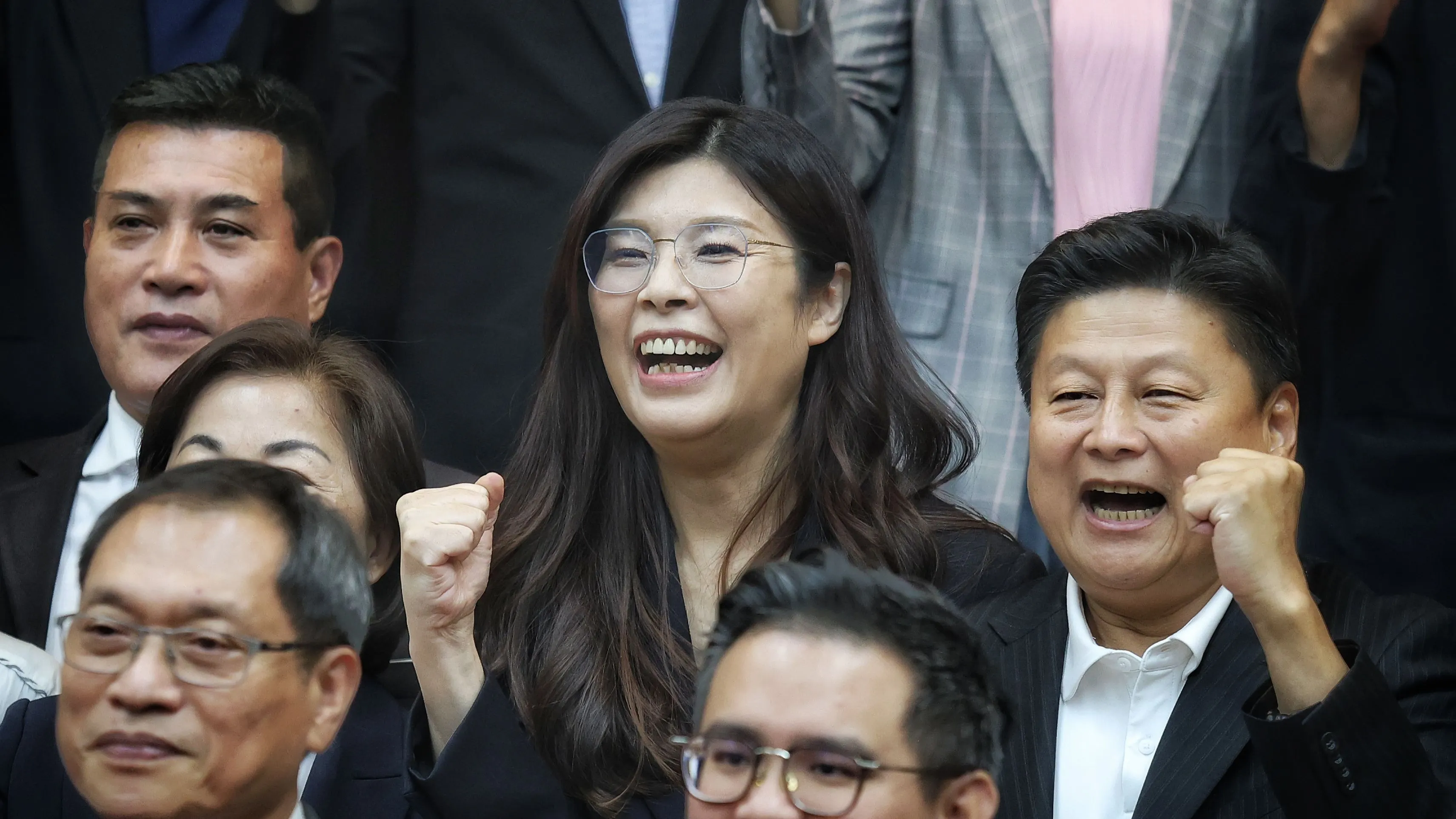 20251020-國民黨主席當選人鄭麗文20日拜會國民黨立法院黨團。（柯承惠攝）