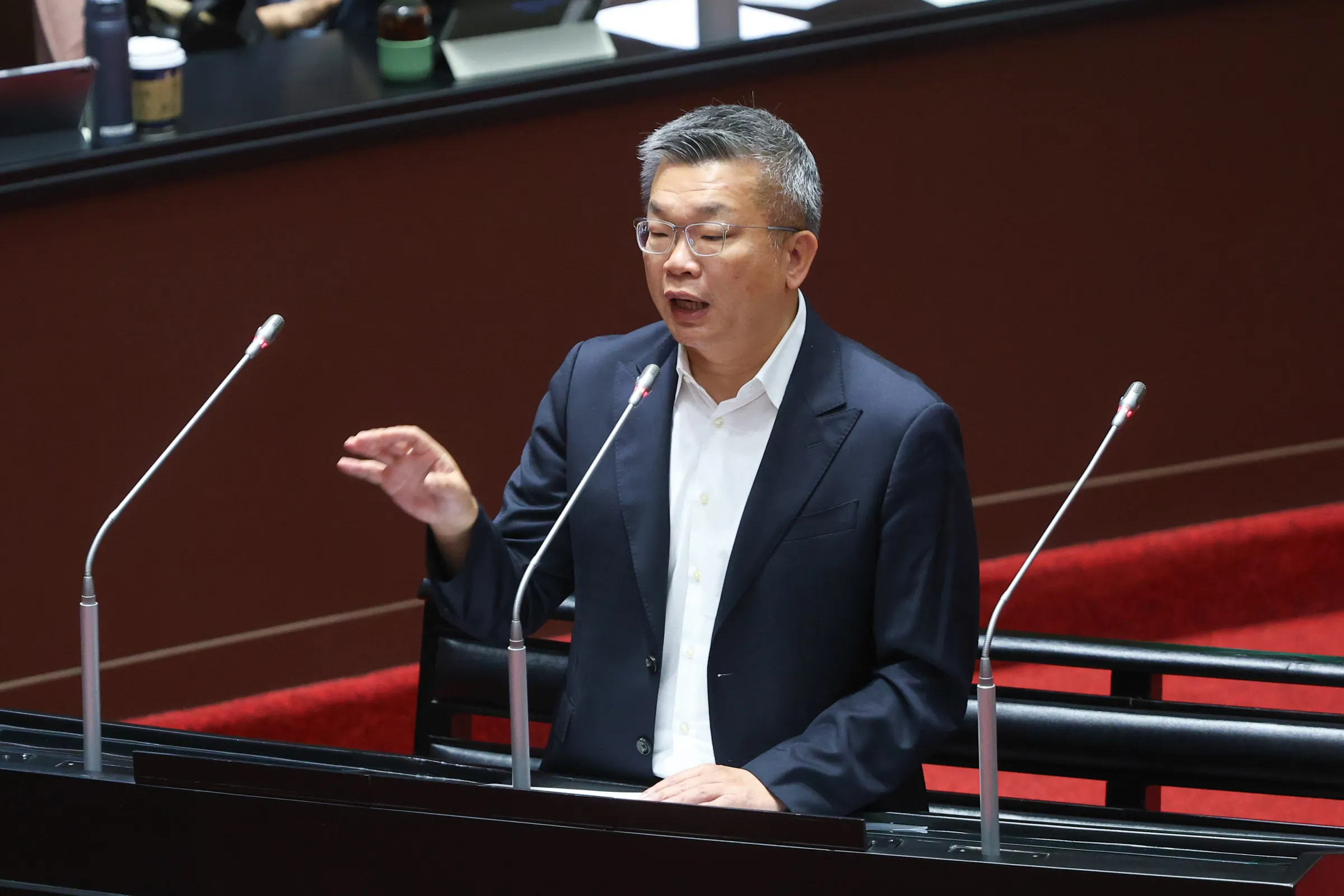20251021-民進黨立委蔡其昌21日於立院質詢。（顏麟宇攝）