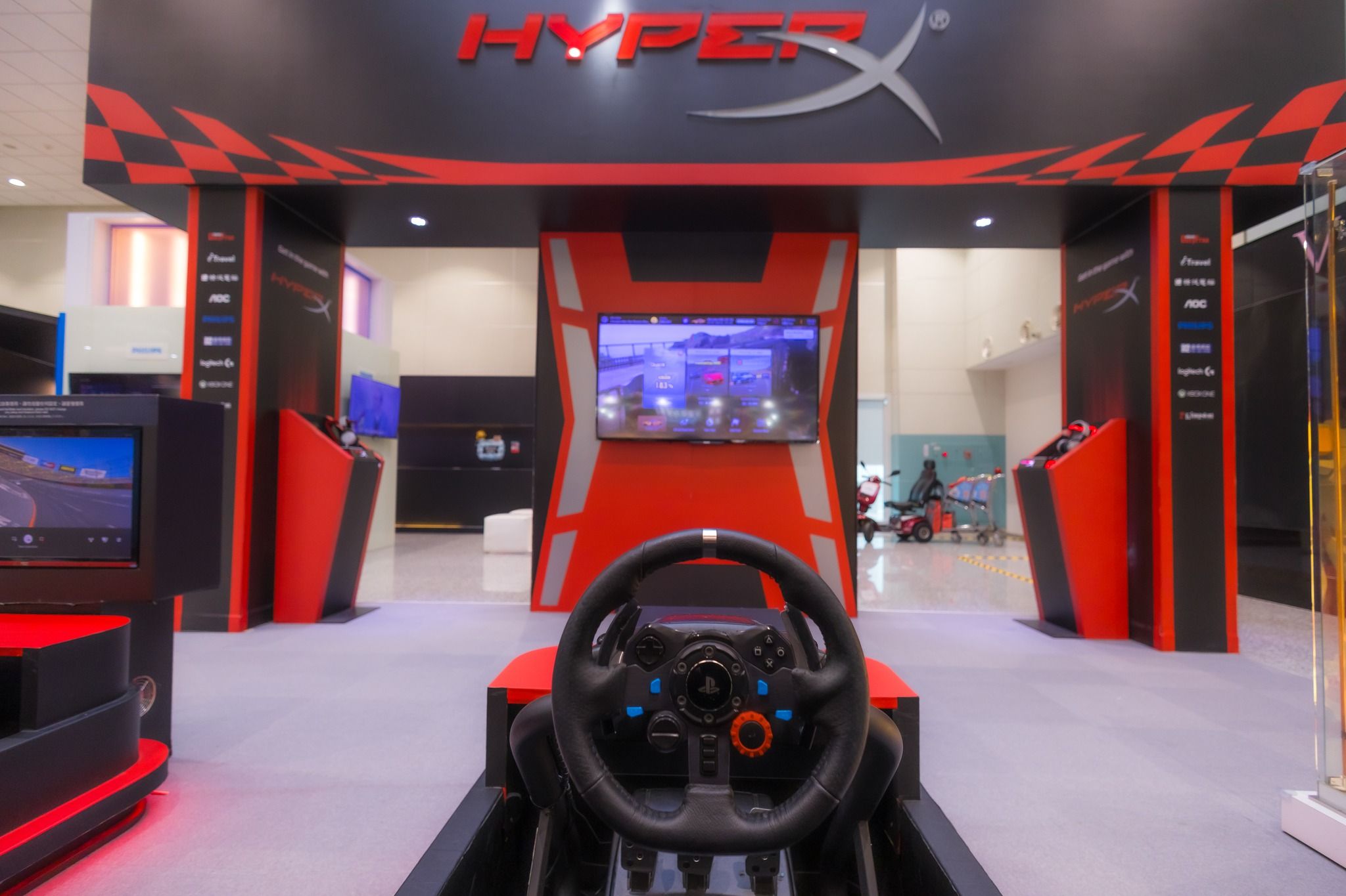 電競區。（圖／取自桃園國際機場臉書）