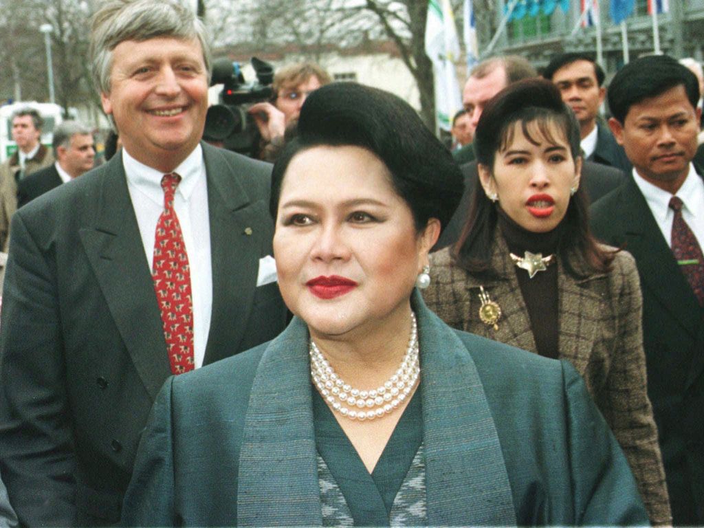 與前國王蒲美蓬結縭66年，泰國國王母后詩麗吉93歲逝世。（美聯社）