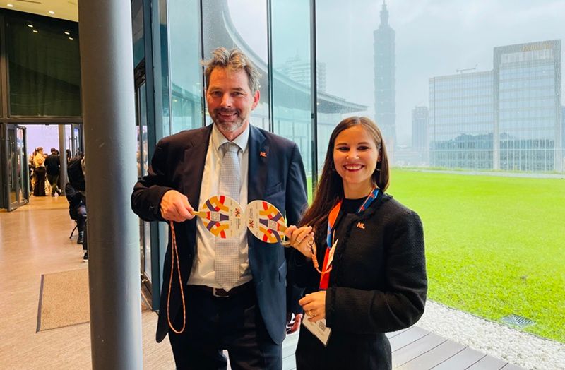 荷蘭循環經濟熱點執行長 Freek van Eijk (左）與特使 Vesna Lavtizar (右）看好荷蘭與台灣在循環經濟方面的合作商機。（謝錦芳攝）