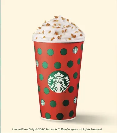 每年冬日的儀式感熱飲，太妃核果風味那堤即將登場。（圖／取自星巴克咖啡同好會臉書）