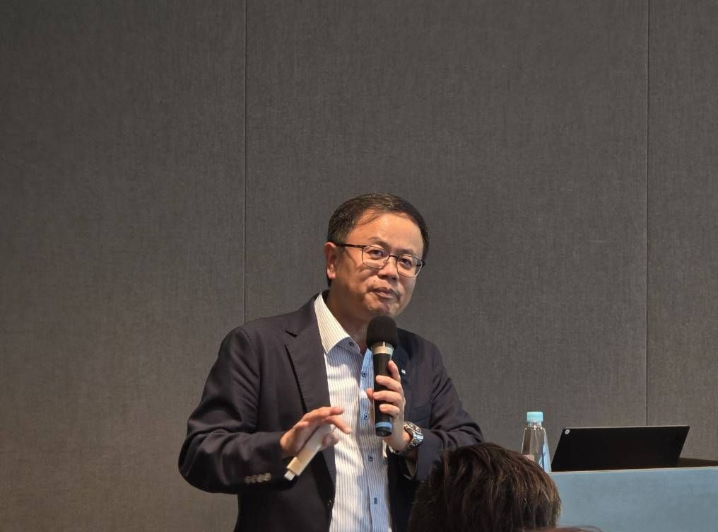 鴻勁資深副總暨發言人翁德奎。（魏鑫陽攝）