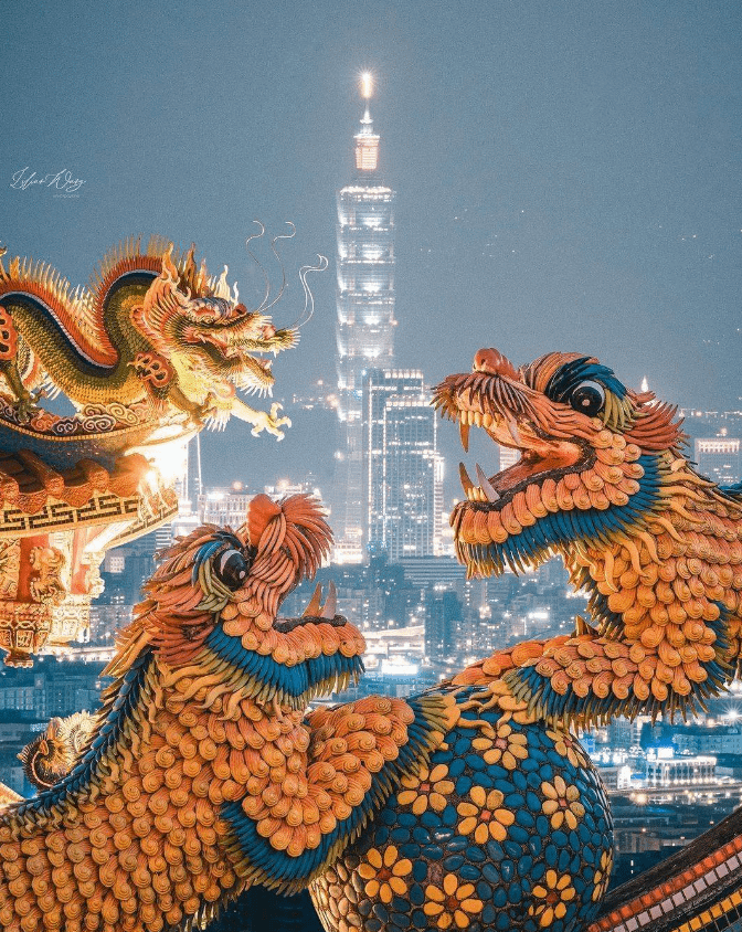 台北夜景推薦：碧山巖。（圖／輕旅行提供）