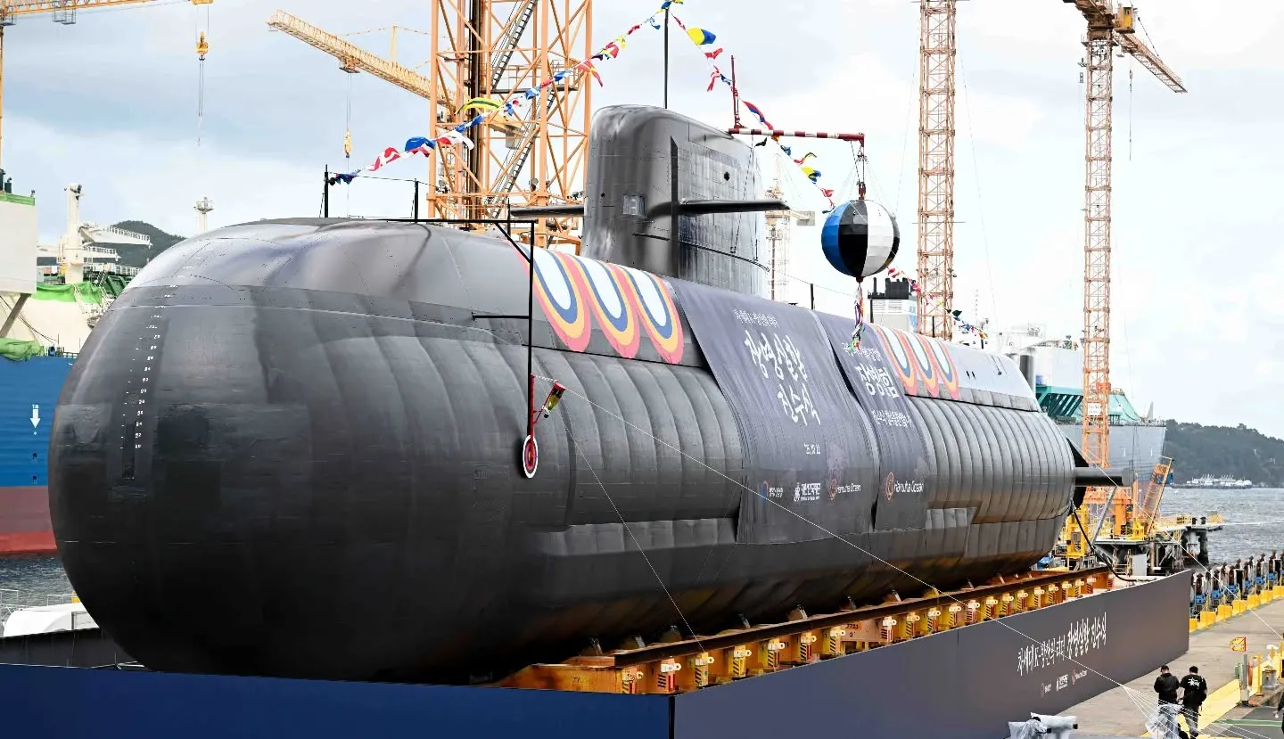 南韓海軍日前下水最新的KSS-III型攻擊柴電潛艦「蔣英實號」。（翻攝自韓國海軍）