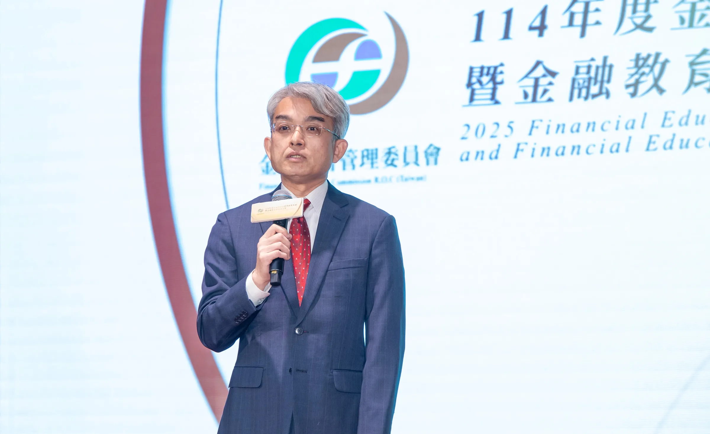 中信金控董事會副秘書長暨文薈館總幹事林永勝致詞表示「文薈館記錄了中國信託與臺灣金融發展的重要歷程，每年更舉辦四、五十場各式活動，中國信託會繼續努力，讓文薈館成為『鑑往知來、體驗金融服務無所不在』的最佳場域，持續為普惠金融教育貢獻心力」。（圖/中信銀行提供）