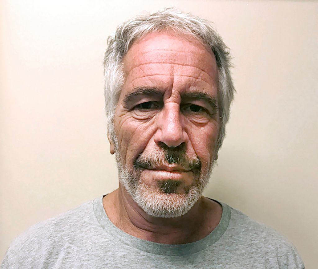 2017年3月28日。美國已故性犯罪者艾普斯坦（Jeffrey Epstein）。（New York State Sex Offender Registry via AP, File）