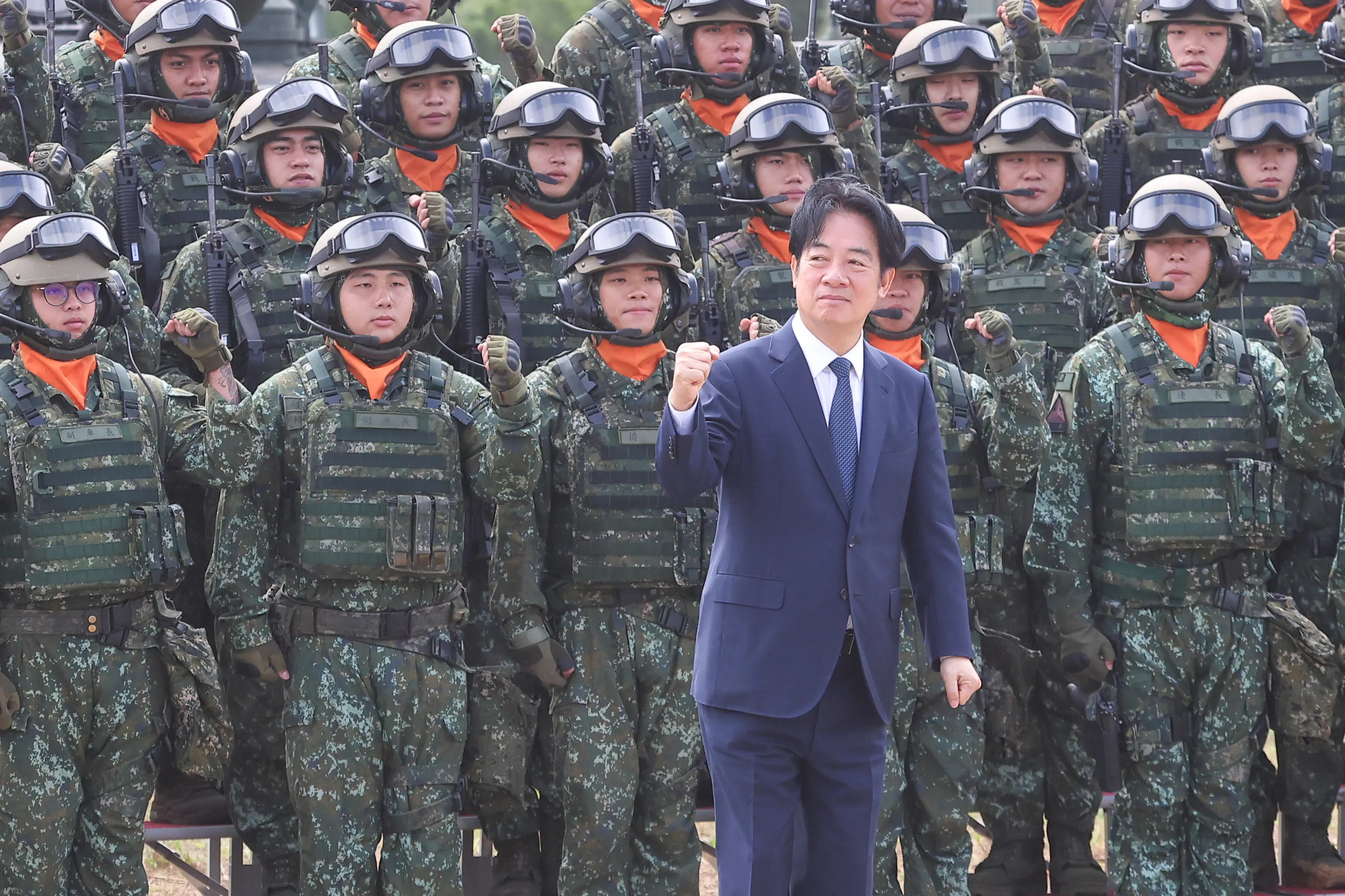 20251031-總統賴清德31日主持「陸軍裝甲第五八四旅聯兵三營換裝M1A2T戰車成軍典禮」。（顏麟宇攝）