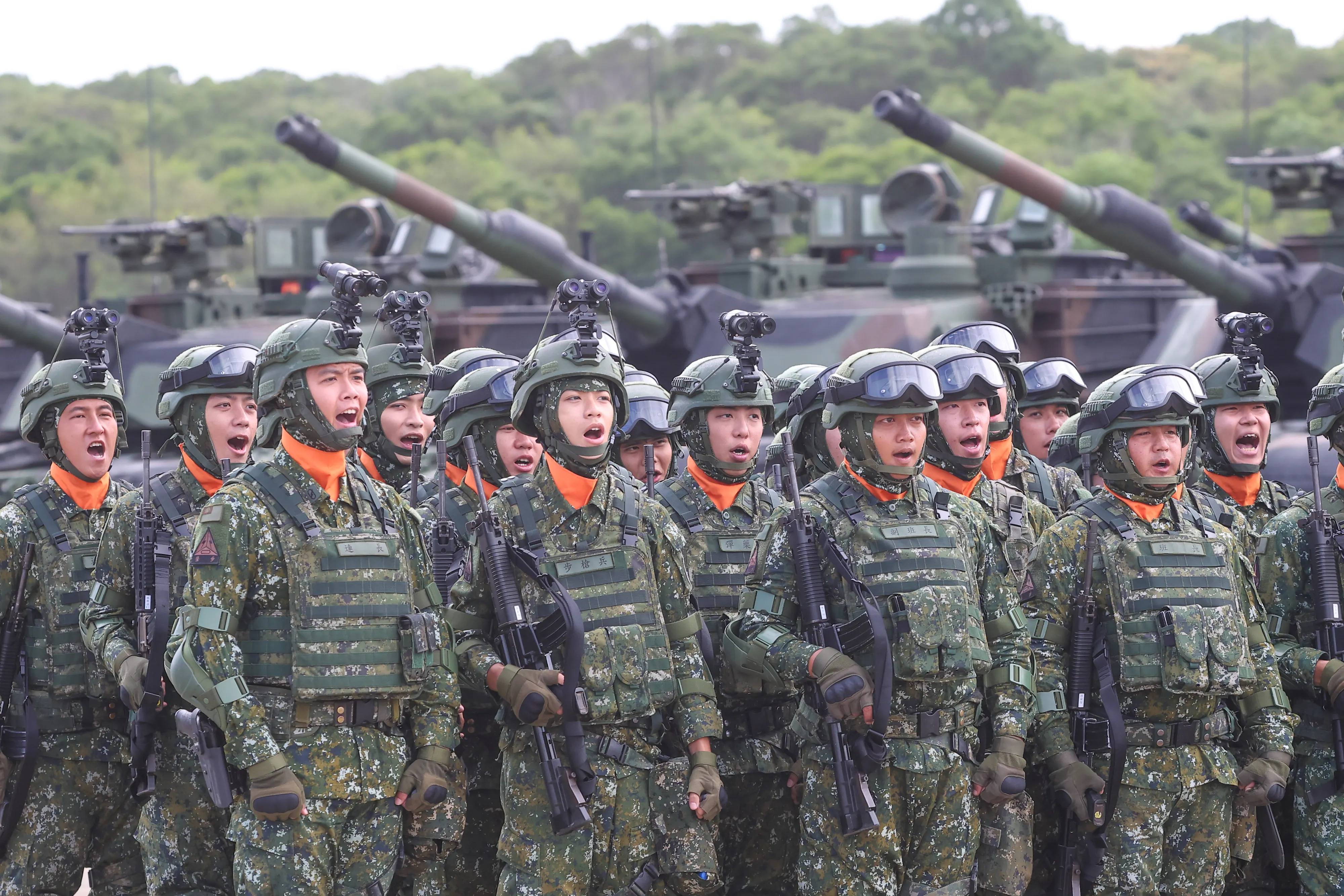 20251031-陸軍裝甲第五八四旅聯兵三營換裝M1A2T戰車成軍典禮。（顏麟宇攝）
