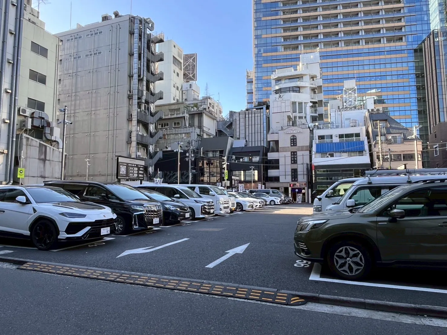 20251031-AI車牌辨識與無閘門管理系統的導入，使停車流程更即時、透明與無接縫。（USPACE提供）