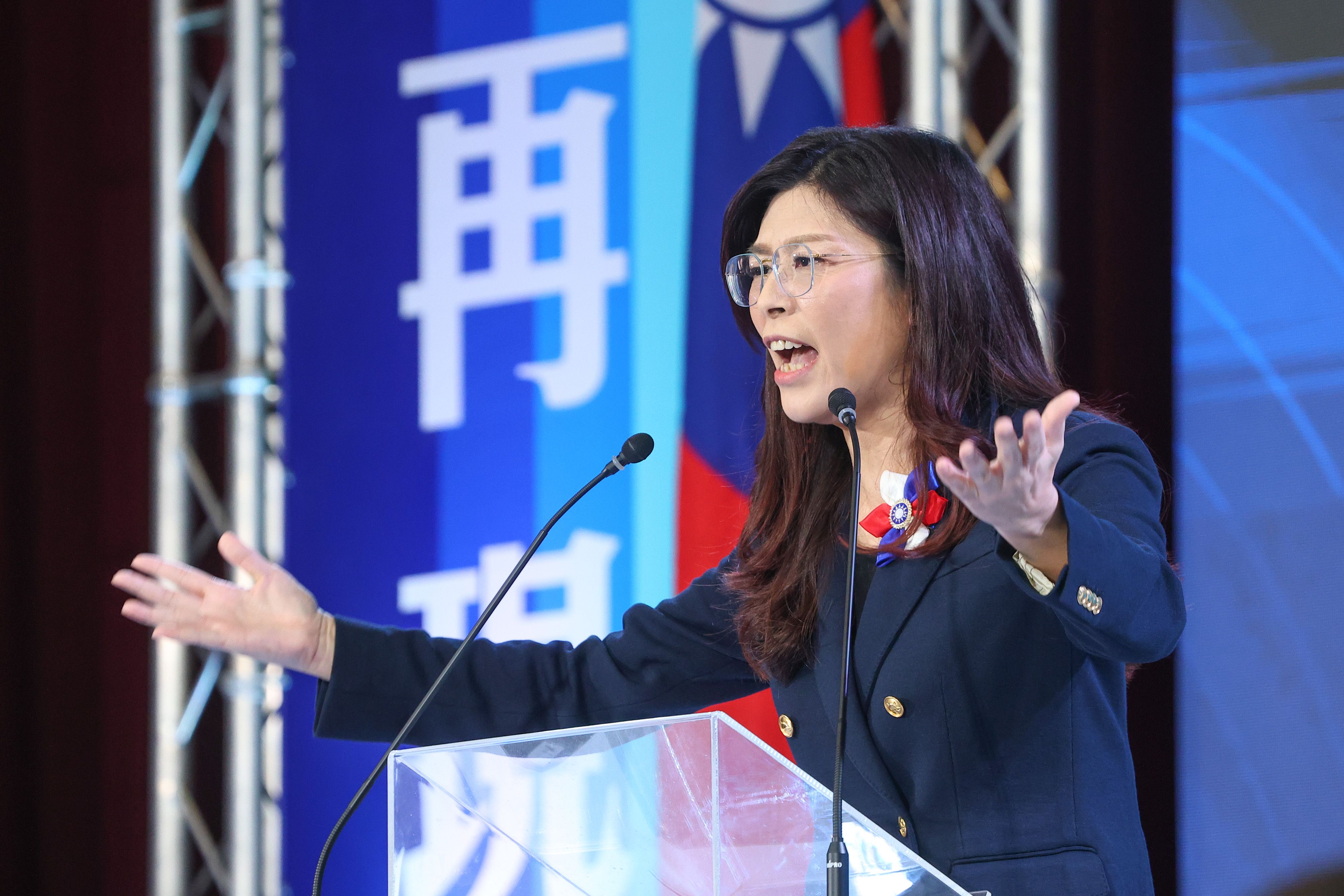 20251101-新任國民黨主席鄭麗文1日出席國民黨第22屆第1次全代會。（顏麟宇攝）