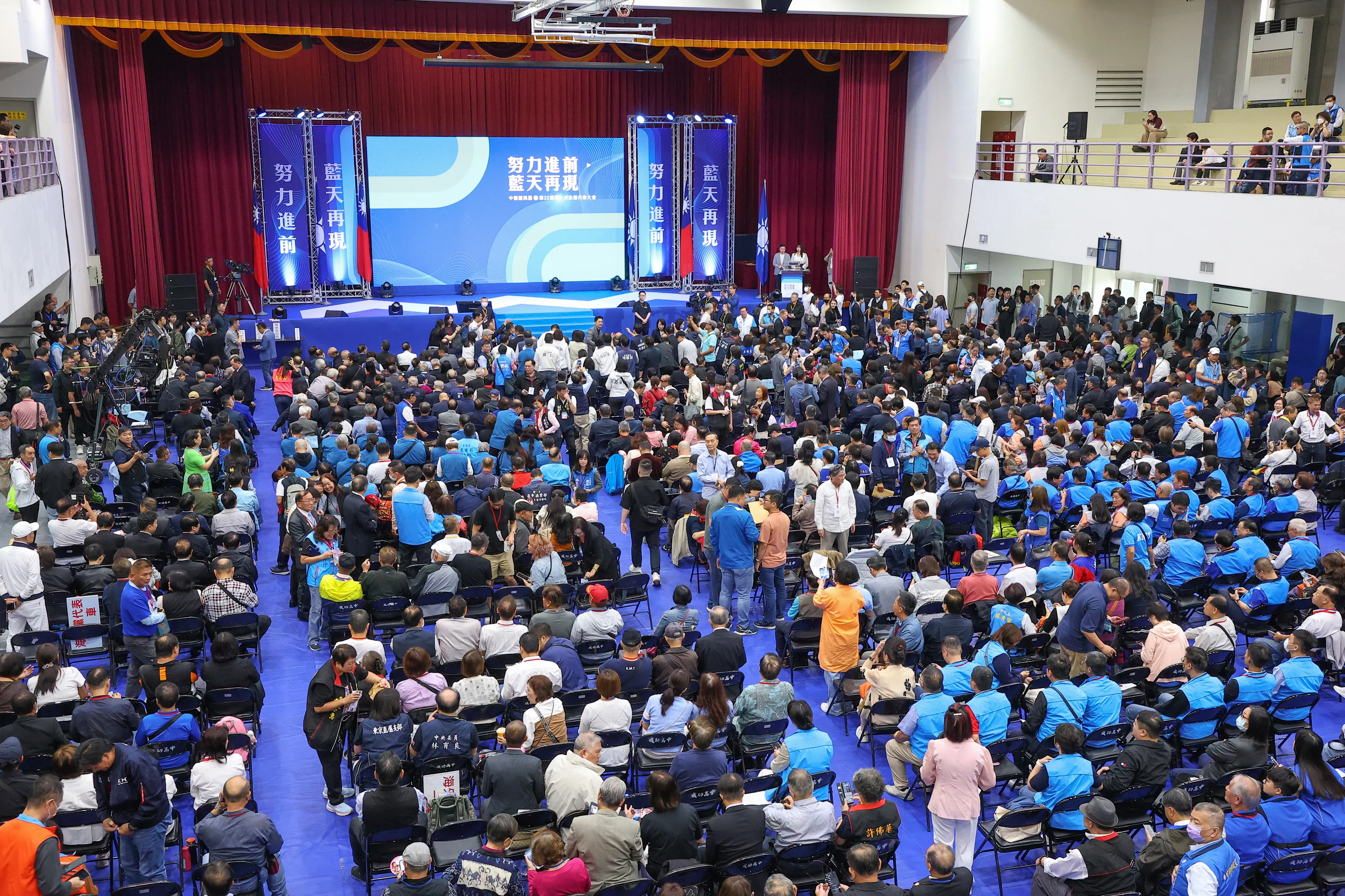 20251101-國民黨1日出舉行民黨第22屆第1次全代會。（顏麟宇攝）