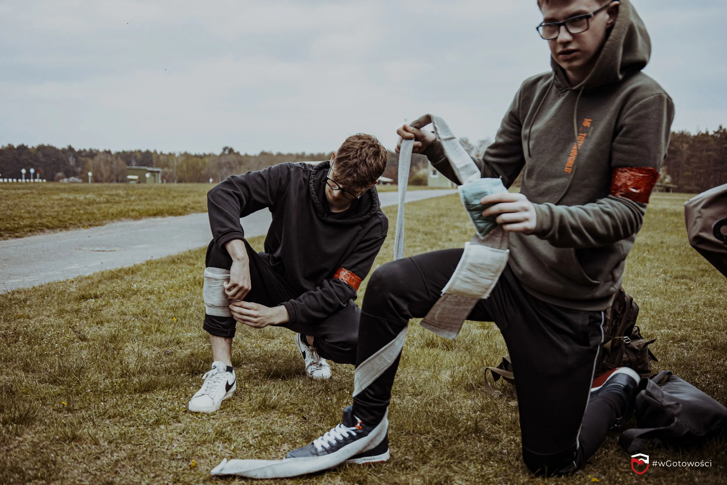 波蘭即將啟動大規模「全民國防訓練」計畫，招募更多公民入營，接受醫療等能力訓練。（翻攝自波蘭國防部）