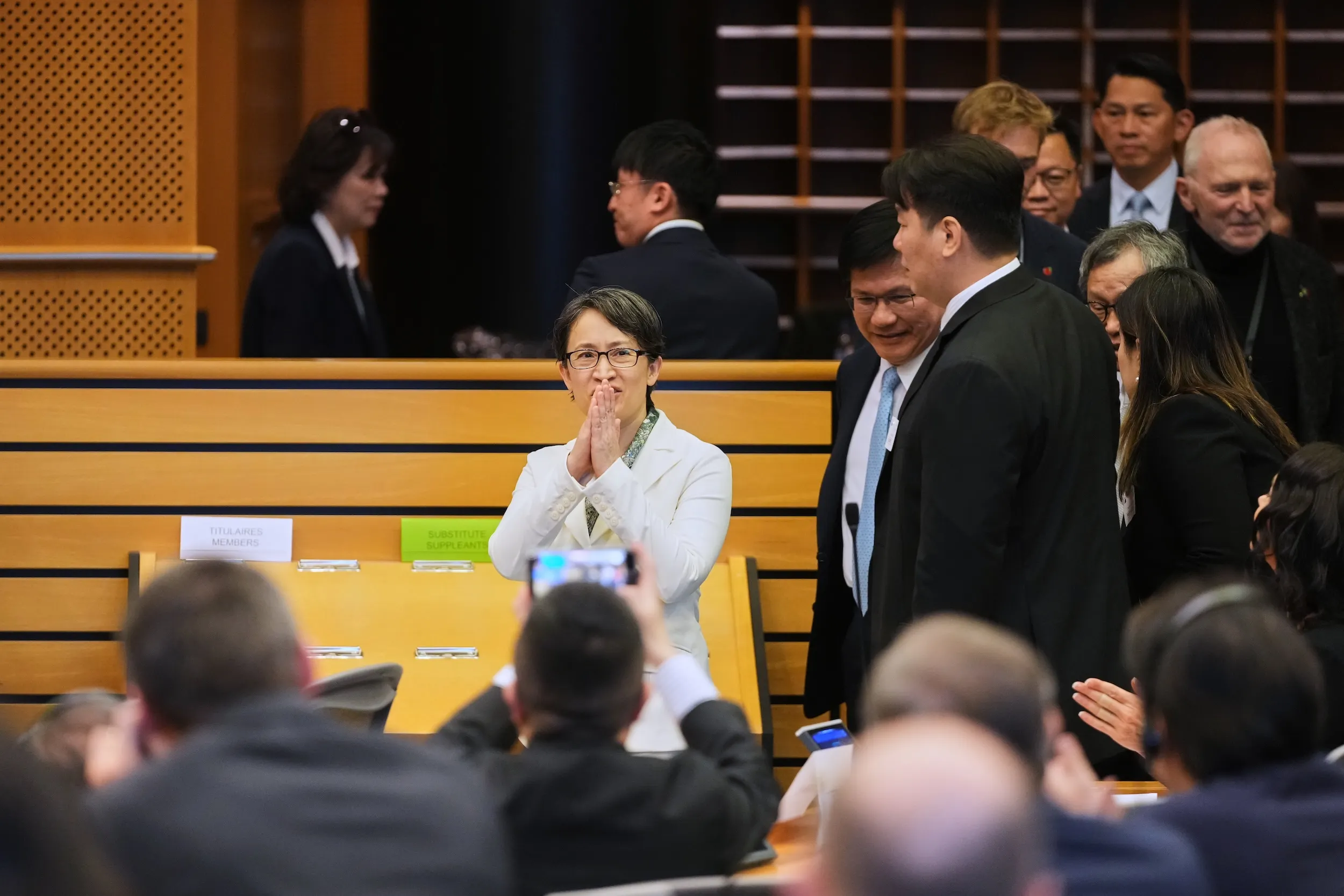 2025年11月7日，副總統蕭美琴和外交部長林佳龍在歐洲議會。 IPAC。（美聯社）