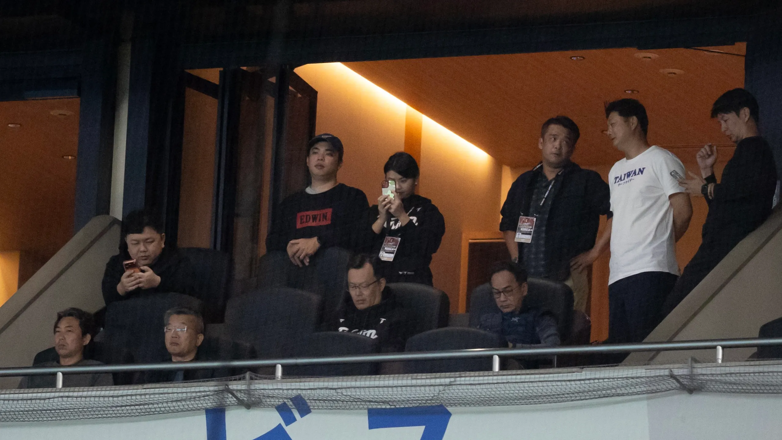 蔡其昌会長は、日韓交流戦の情蒐に同行し、NPB会長らと台湾・日本の野球交流拡大について協議した。丁勤紜