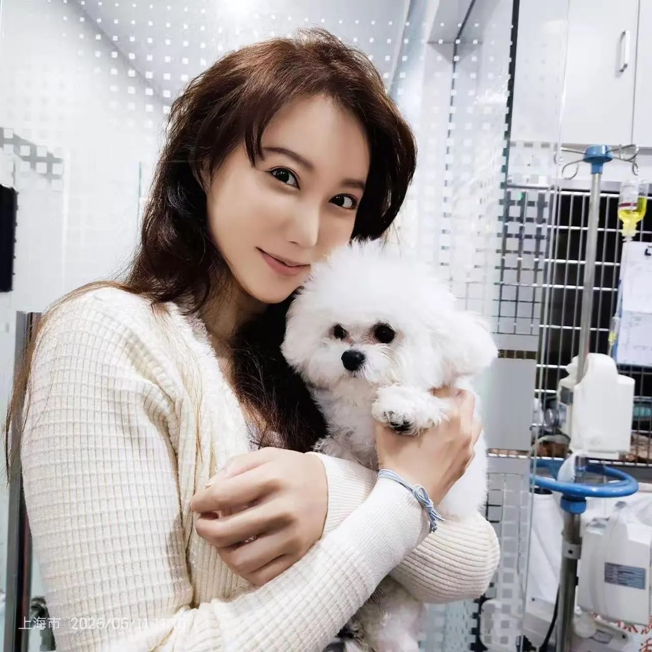 愛狗成痴的陳映璇曾用長達半年的耐心治癒狗狗受傷的心靈。（圖/台北市影音公會提供）