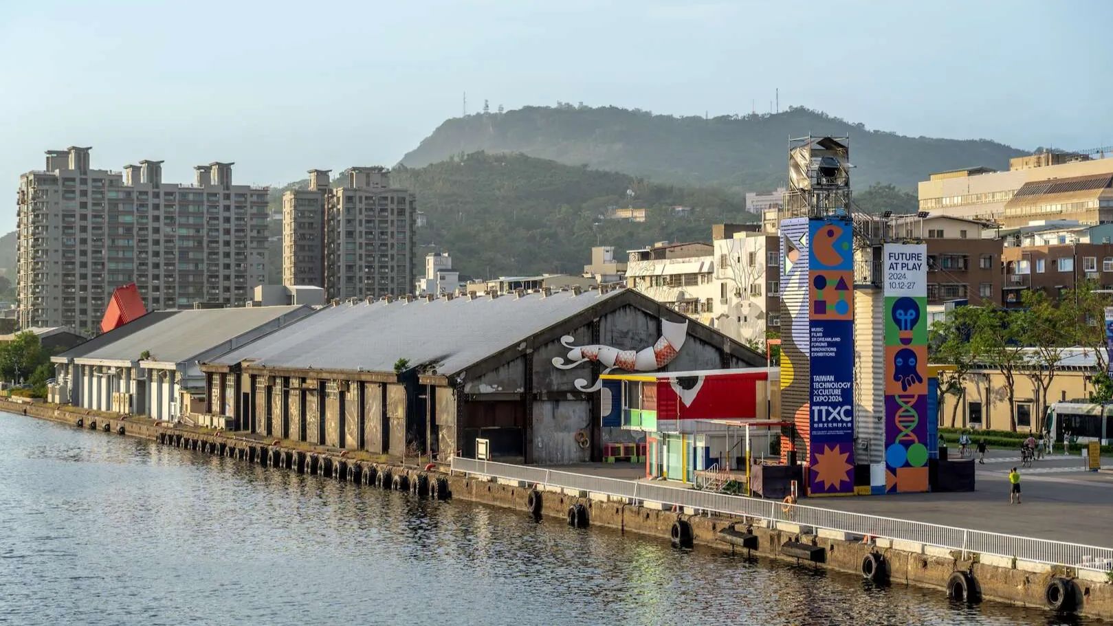 駁二藝術特區。（圖／取自高雄旅遊網）