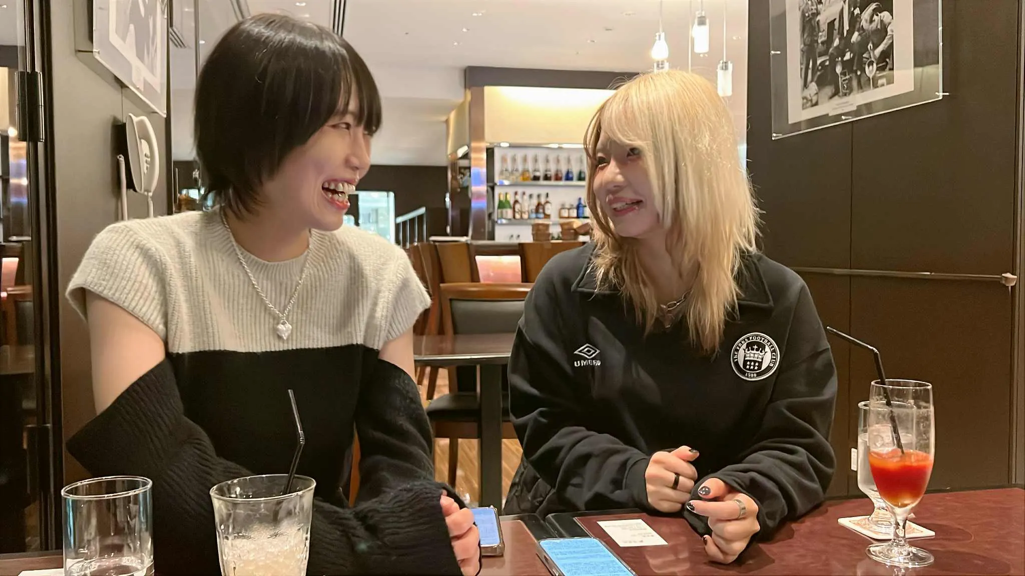 IRIS MONDOが語った結成の原点から台湾でのソールドアウトまで、音楽で世界とつながる二人の物語。黃信維