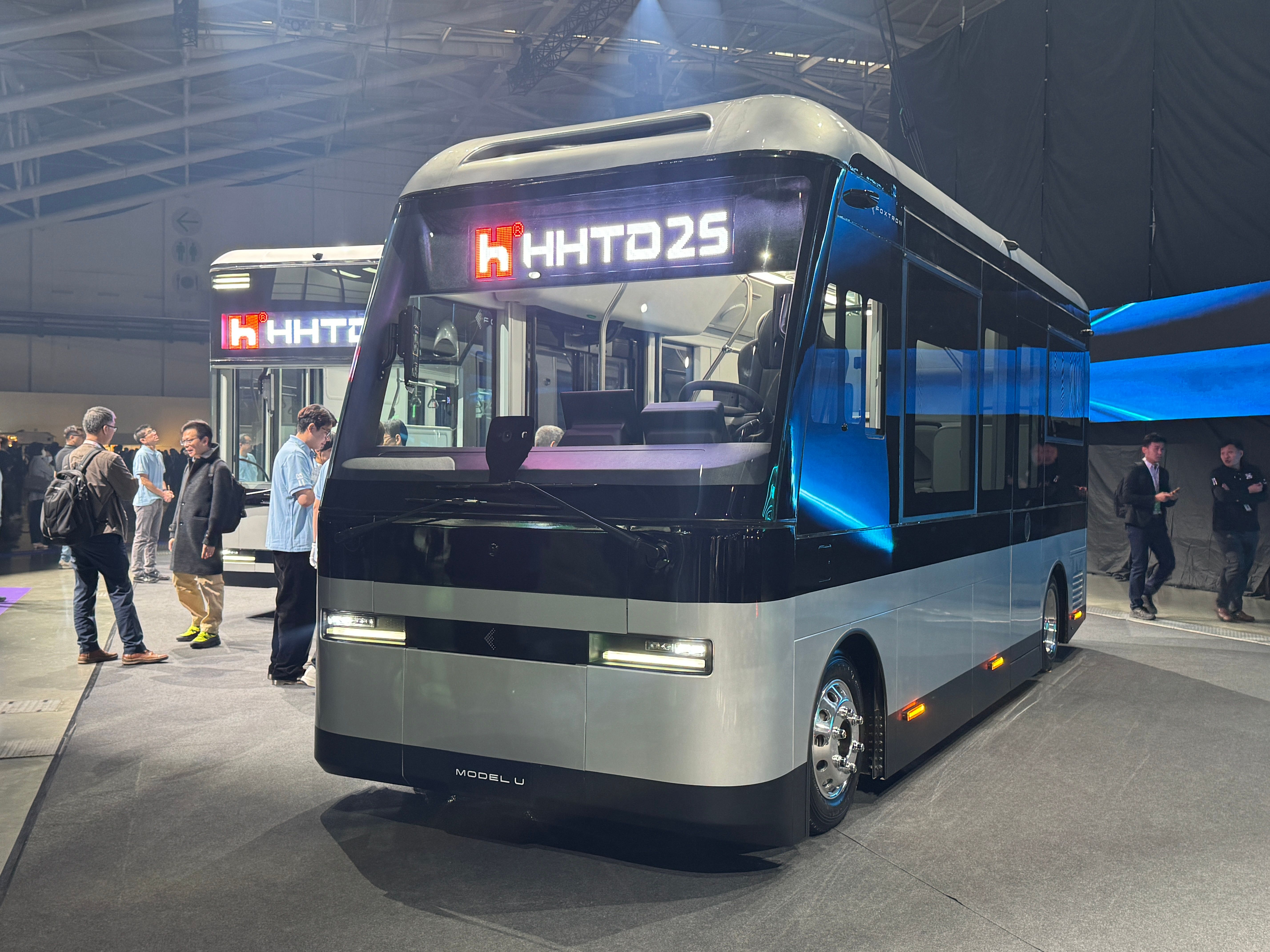 20251121-Model U未來可依客戶需求，衍生出適用各種路況與用途的中小型巴士版本。（劉芯衣攝）