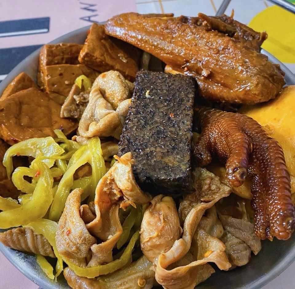 車庫滷味。（圖／台灣旅行小幫手提供）