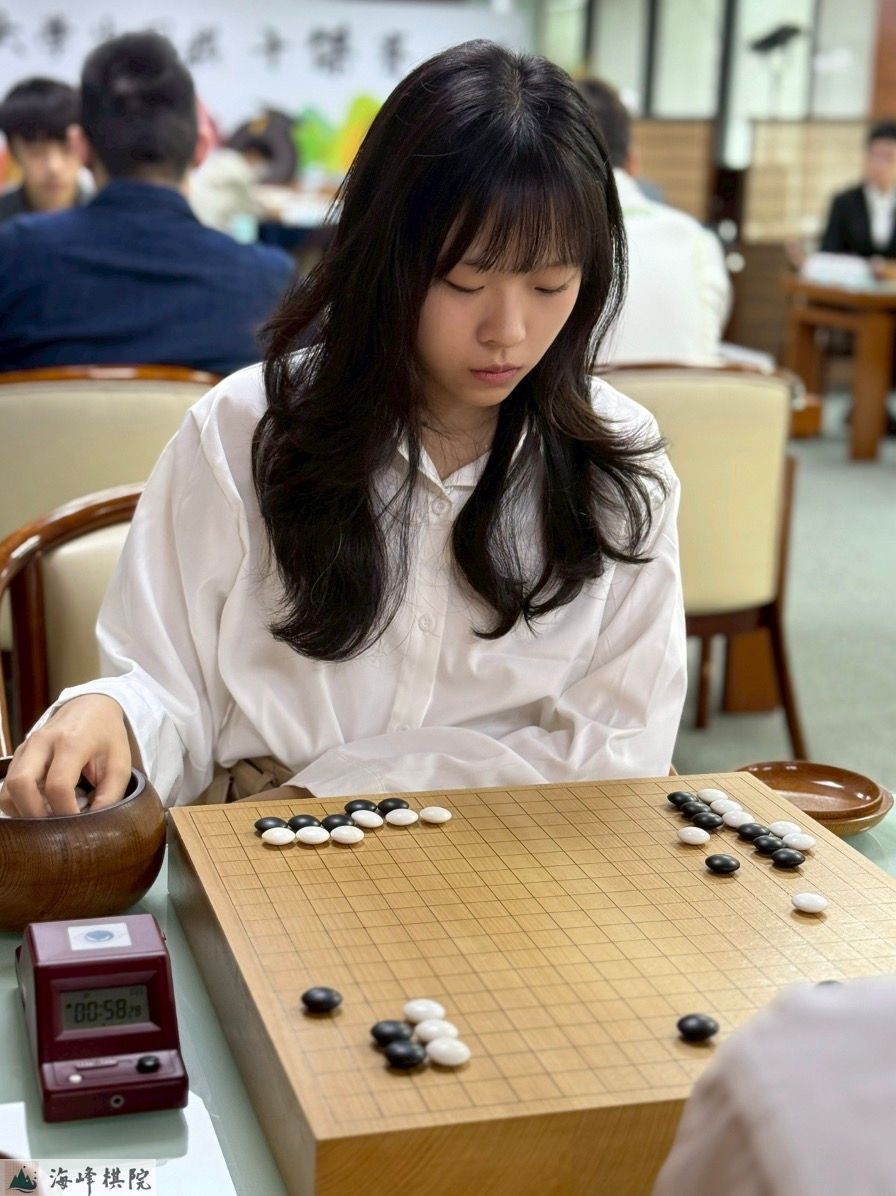 許霓霓7段。（海峰棋院）