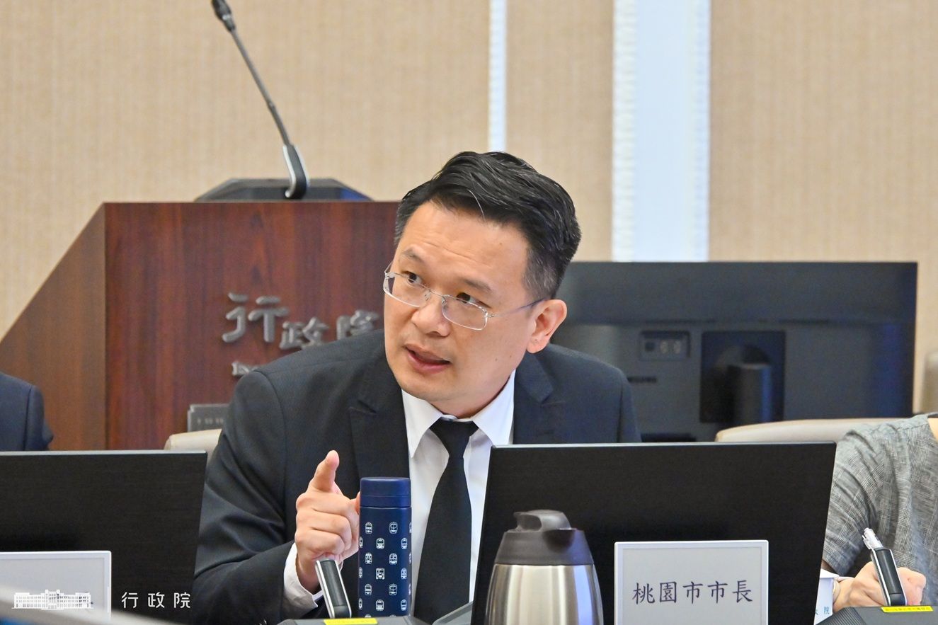 桃園市副市長蘇俊賓在院會中提出，要考量特色豬種的成本和市場性，輔導長期發展，才能夠讓產業永續傳承。(圖／行政院提供)