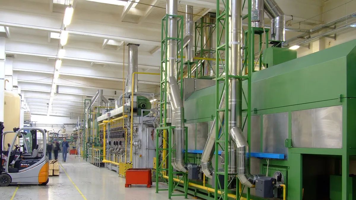 在川普的關稅戰中，傳統產業直接暴露在高關稅風險下，尤為危險。（圖／取自pixabay）