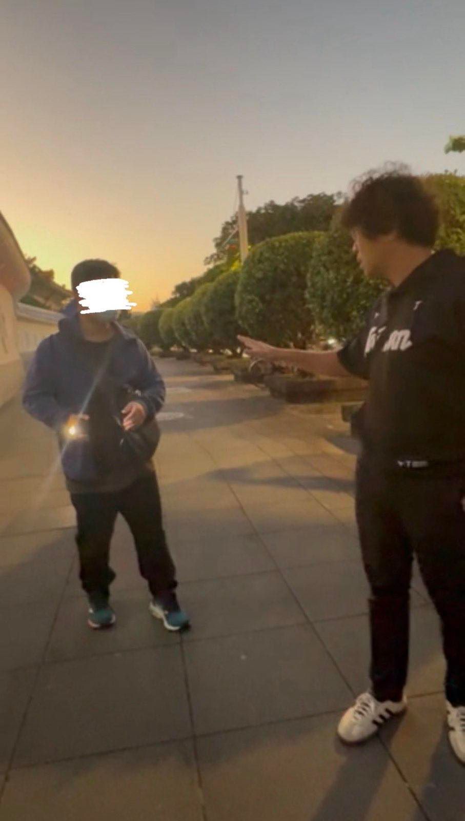 沈伯洋還原遭民眾挑釁的來龍去脈。（取自沈伯洋臉書）