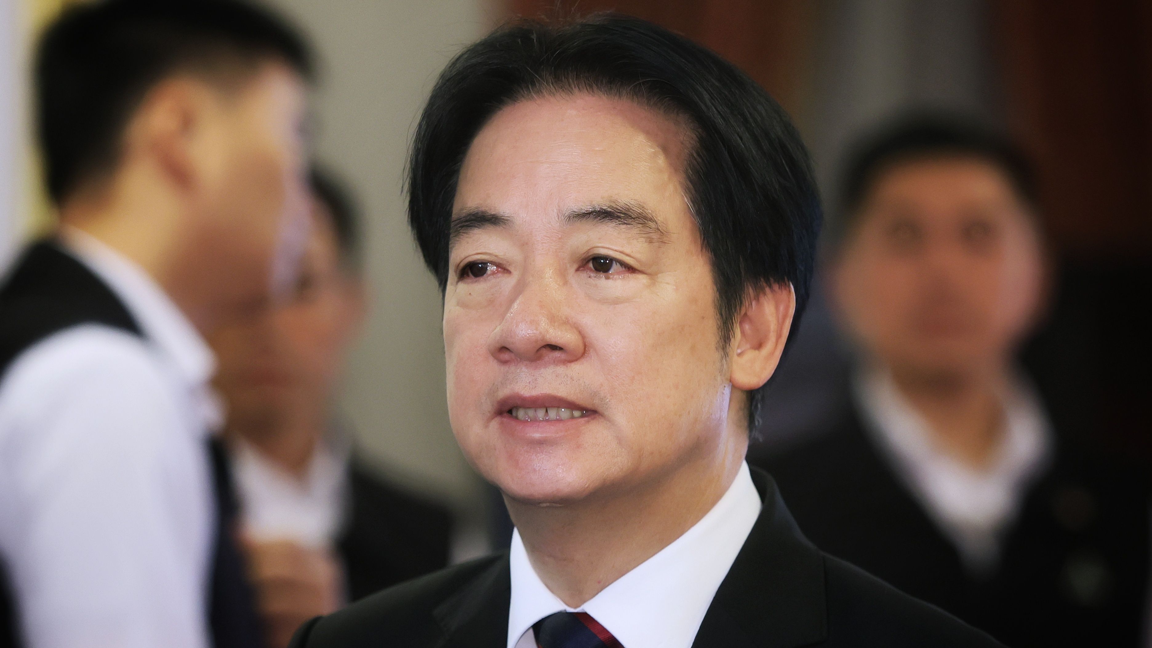 20251210-總統賴清德10 日出席「第20屆亞洲民主人權獎頒獎典禮」前受訪。（柯承惠攝）