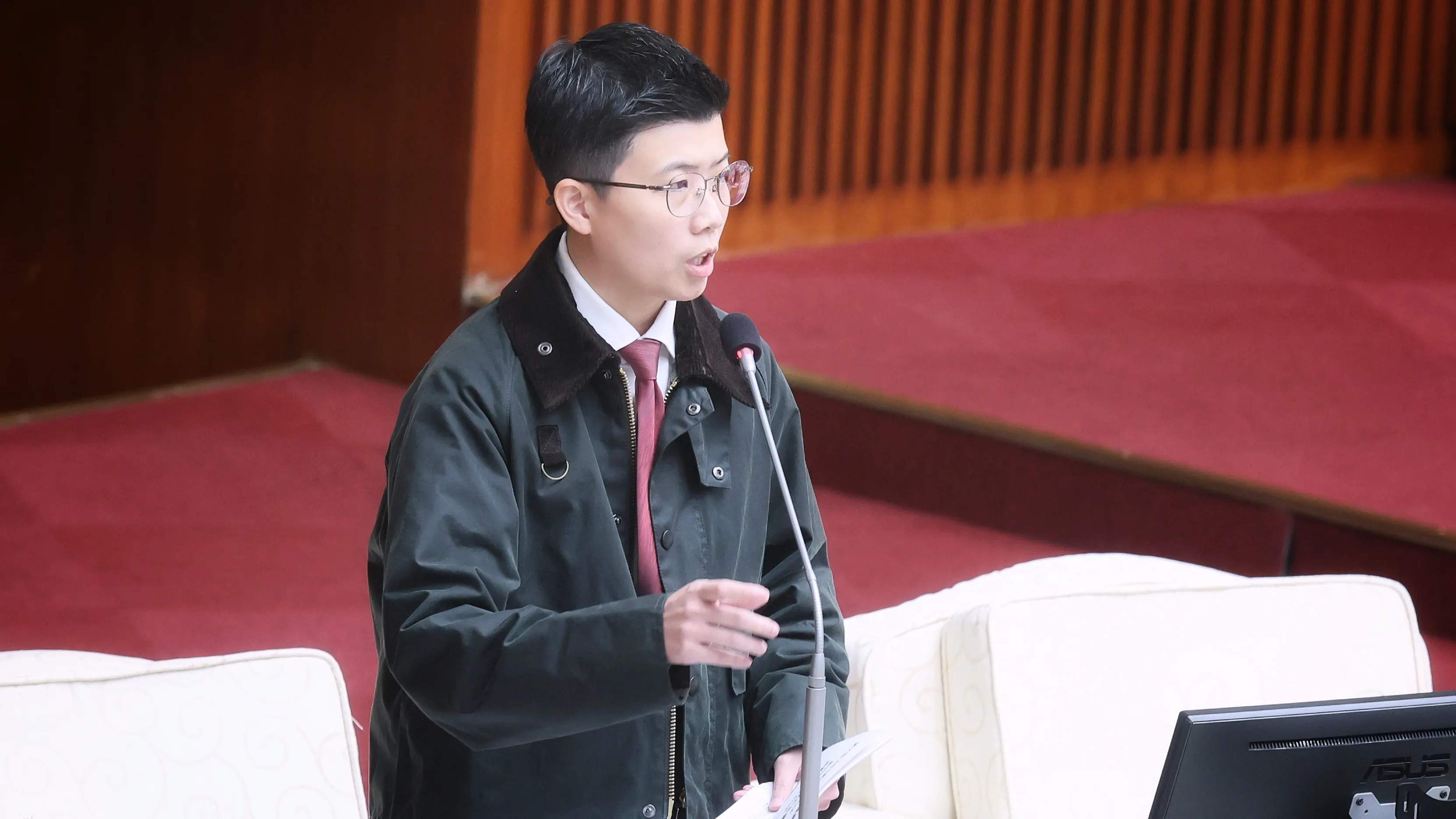 20251211-台北市議員苗博雅11日在台北市議會質詢。（柯承惠攝）
