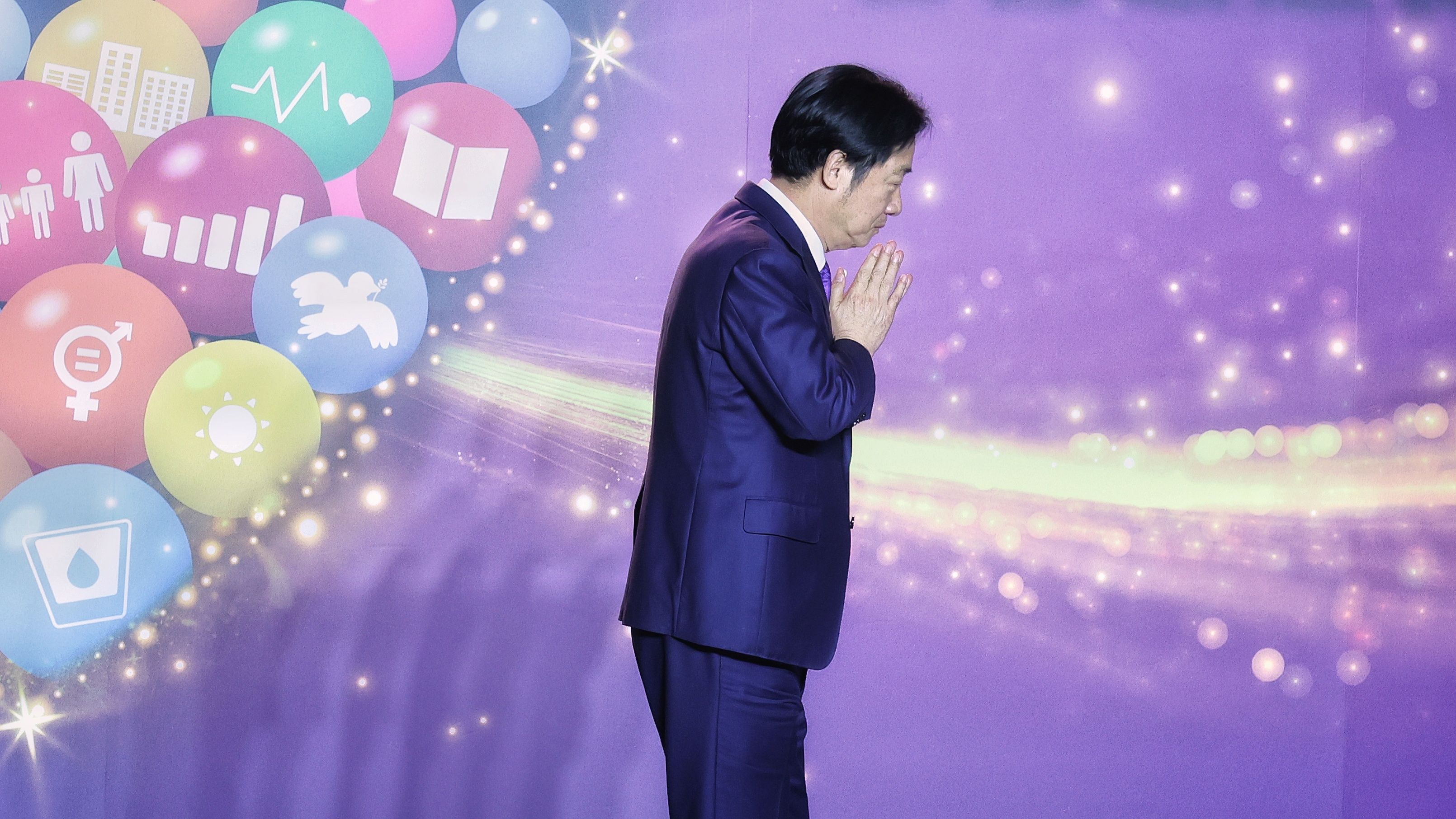 20251216-總統賴清德16日出席台灣社會福利總盟聯合感恩餐會。（柯承惠攝）