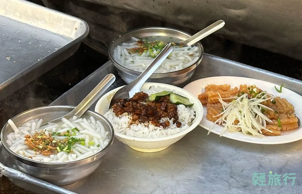 通化夜市必吃美食推薦：胡記米粉湯。（圖／輕旅行提供）