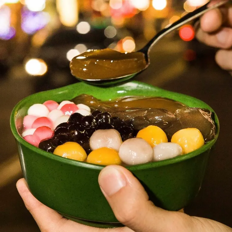 通化夜市必吃美食推薦：愛玉之夢遊仙草。（圖／取自愛玉之夢遊仙草臉書粉專）