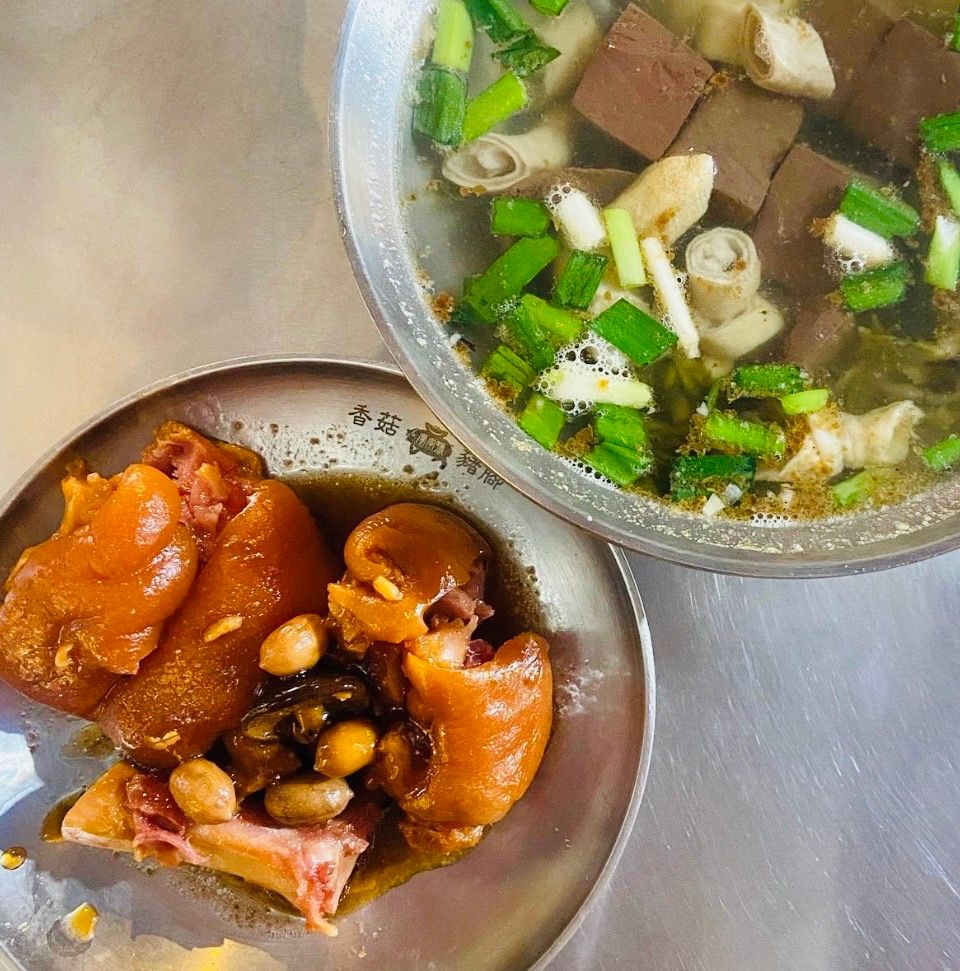 萬華美食推薦：寶字號香菇豬腳。（圖／取自FB@台灣旅行小幫手）