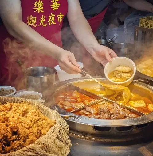 樂華夜市必吃美食｜郭記麻辣臭豆腐店（圖／IG@eddie321授權分享）